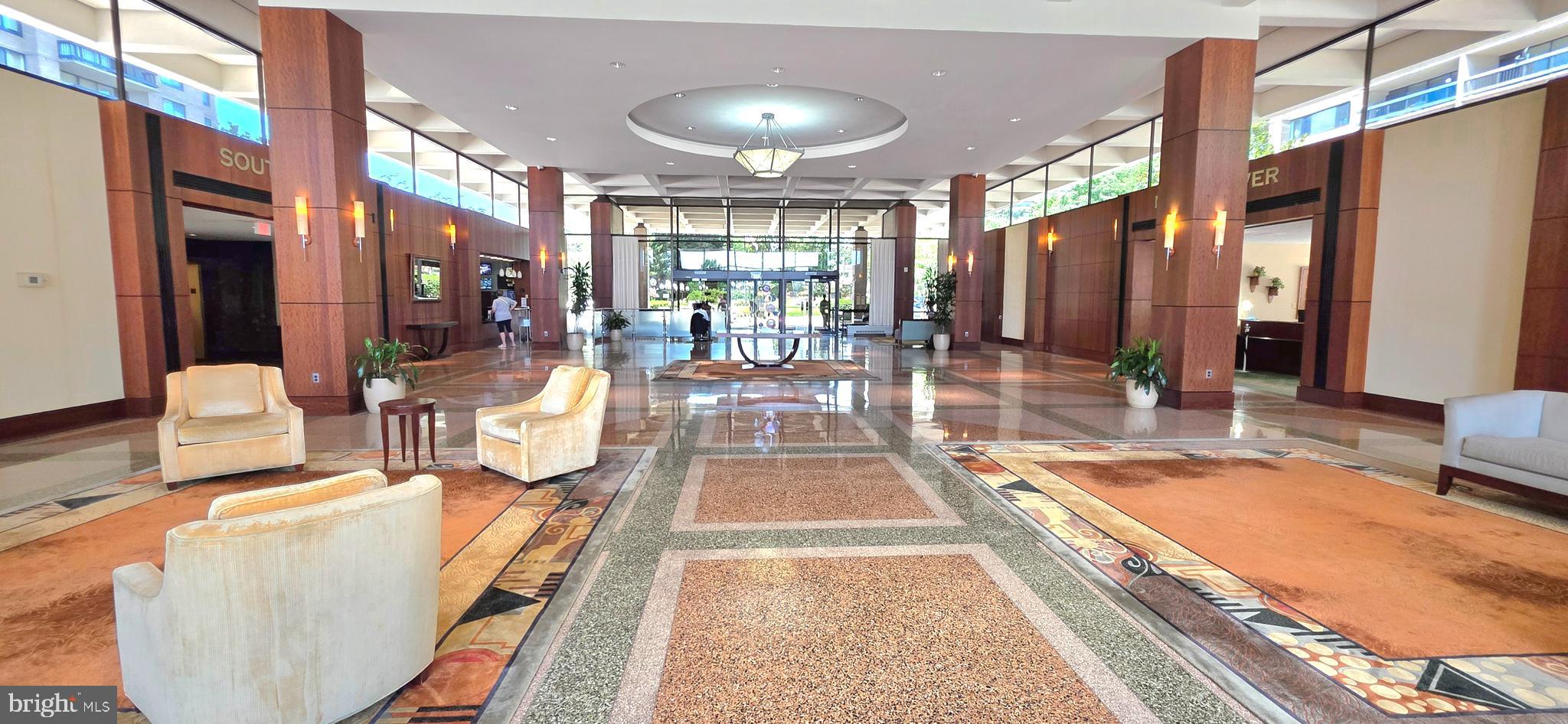 SKYLINE PLAZA - Residential