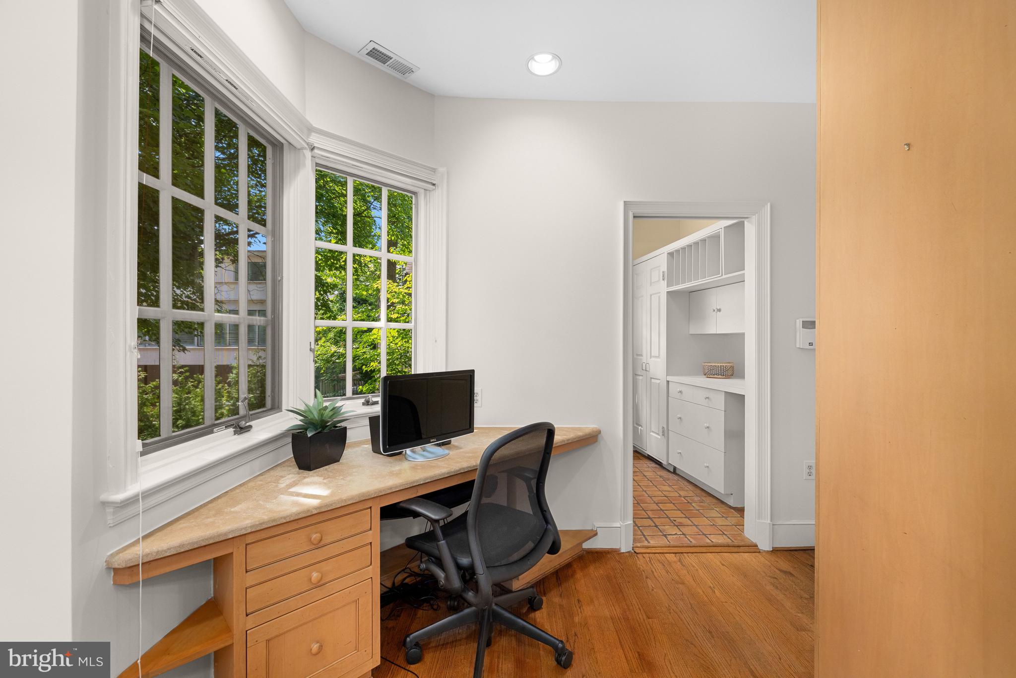 CLEVELAND PARK - Residential