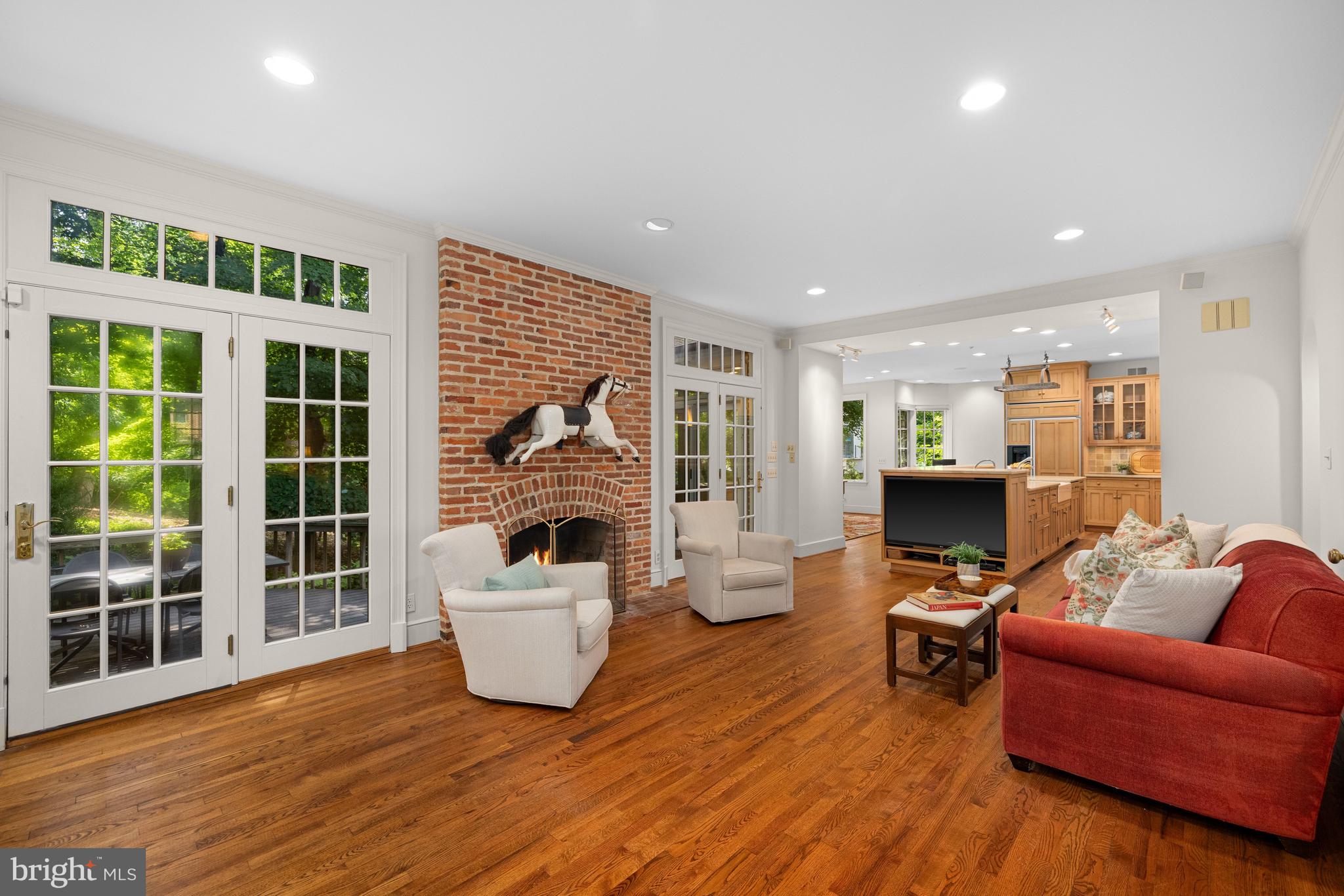 CLEVELAND PARK - Residential