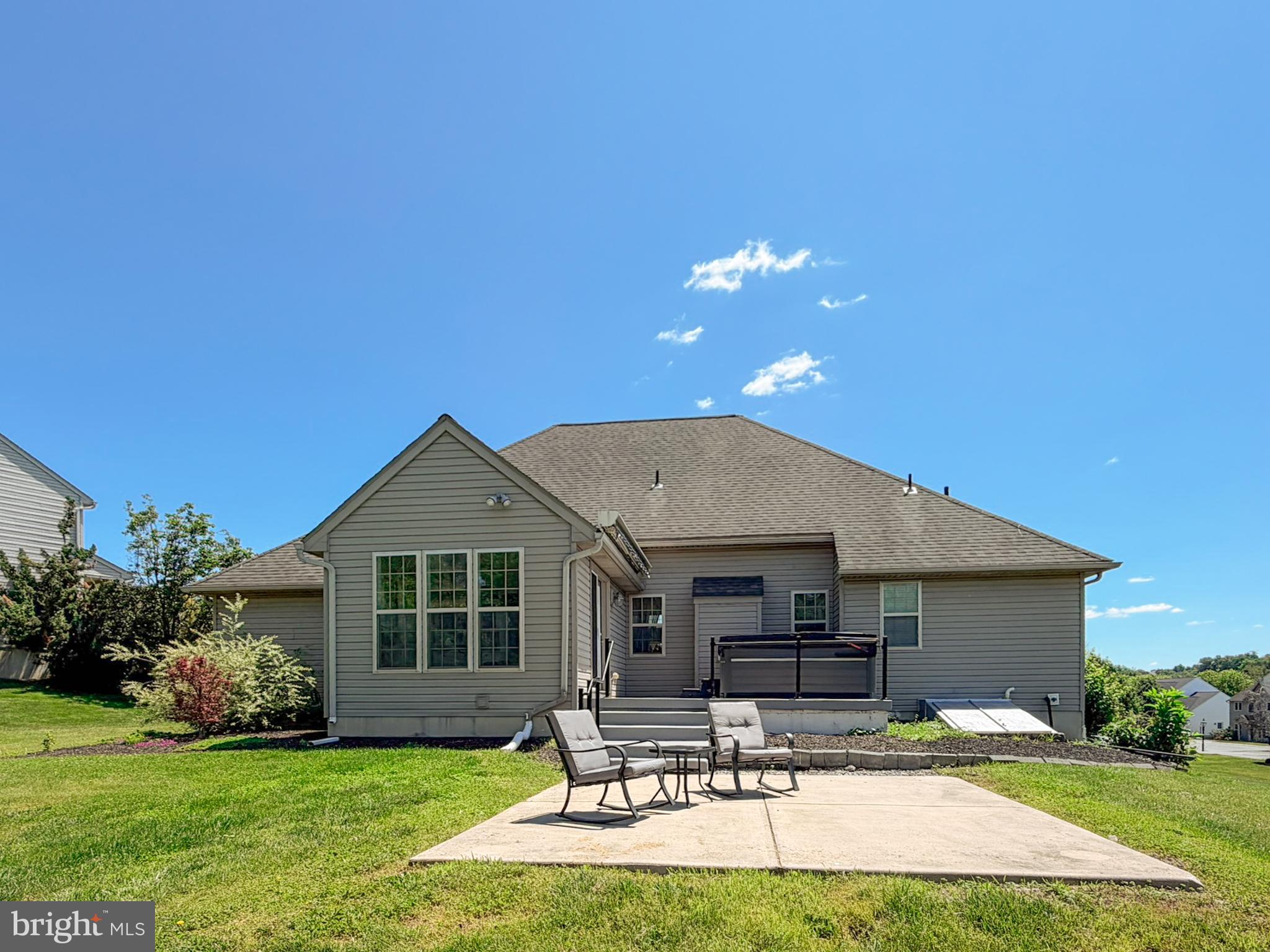 LOGAN GREENS - Residential