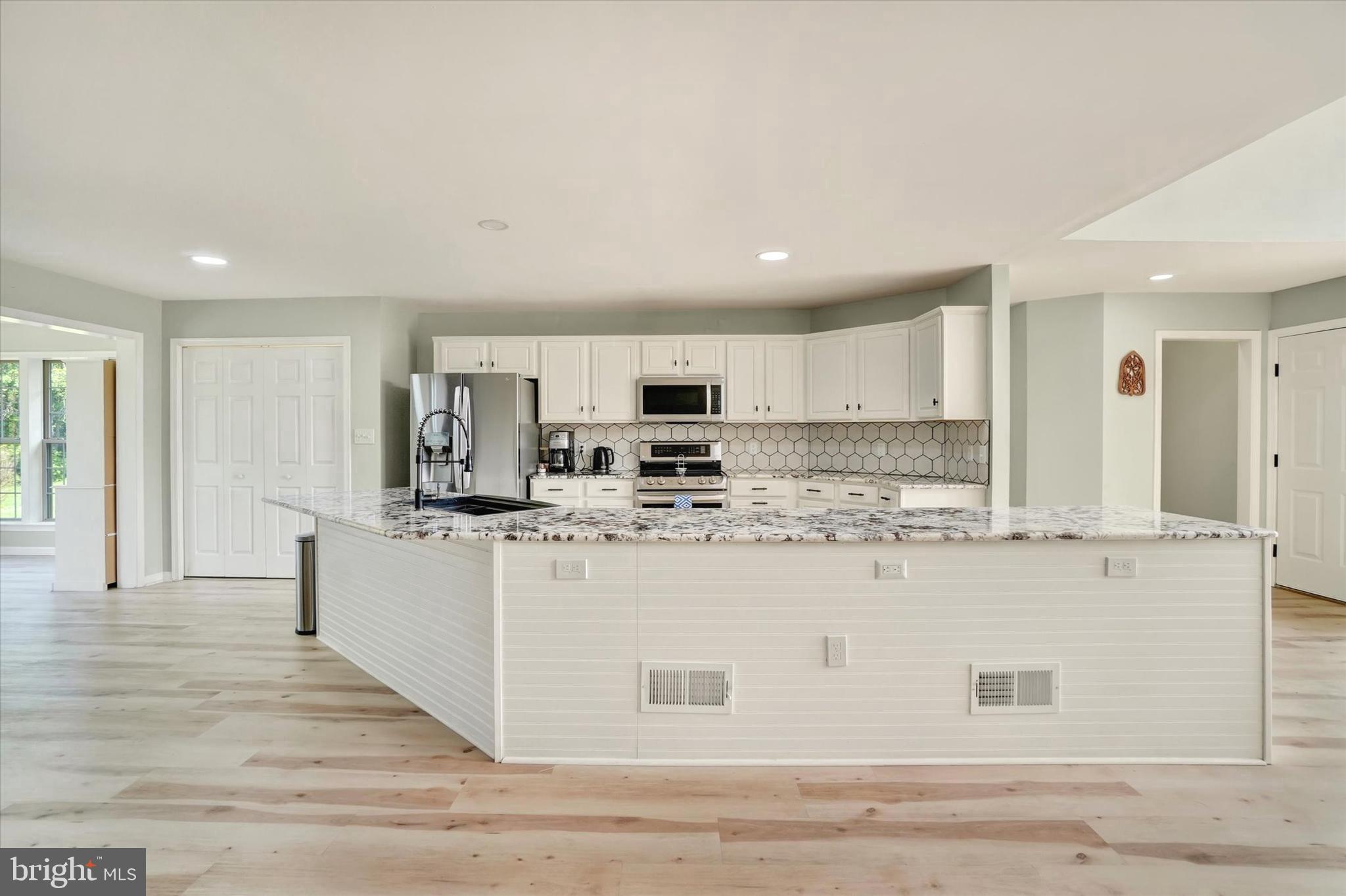 LOGAN GREENS - Residential