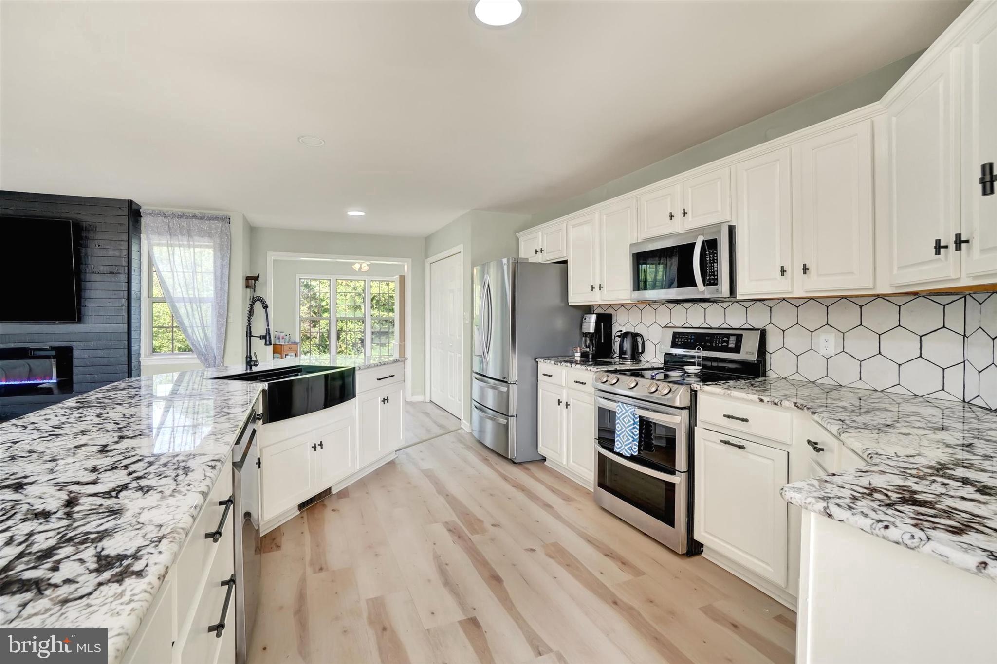 LOGAN GREENS - Residential