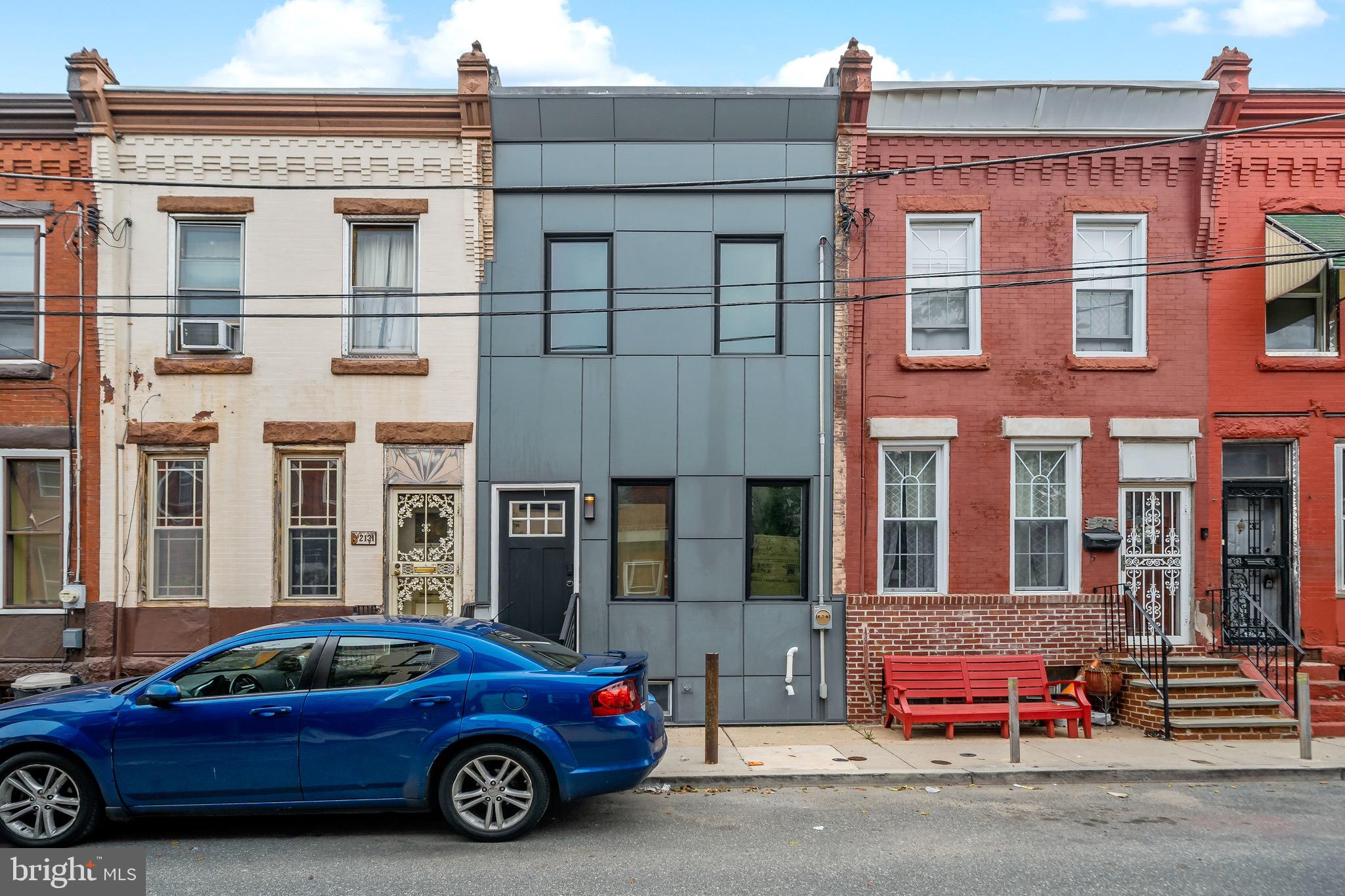 STRAWBERRY MANSION - Residential