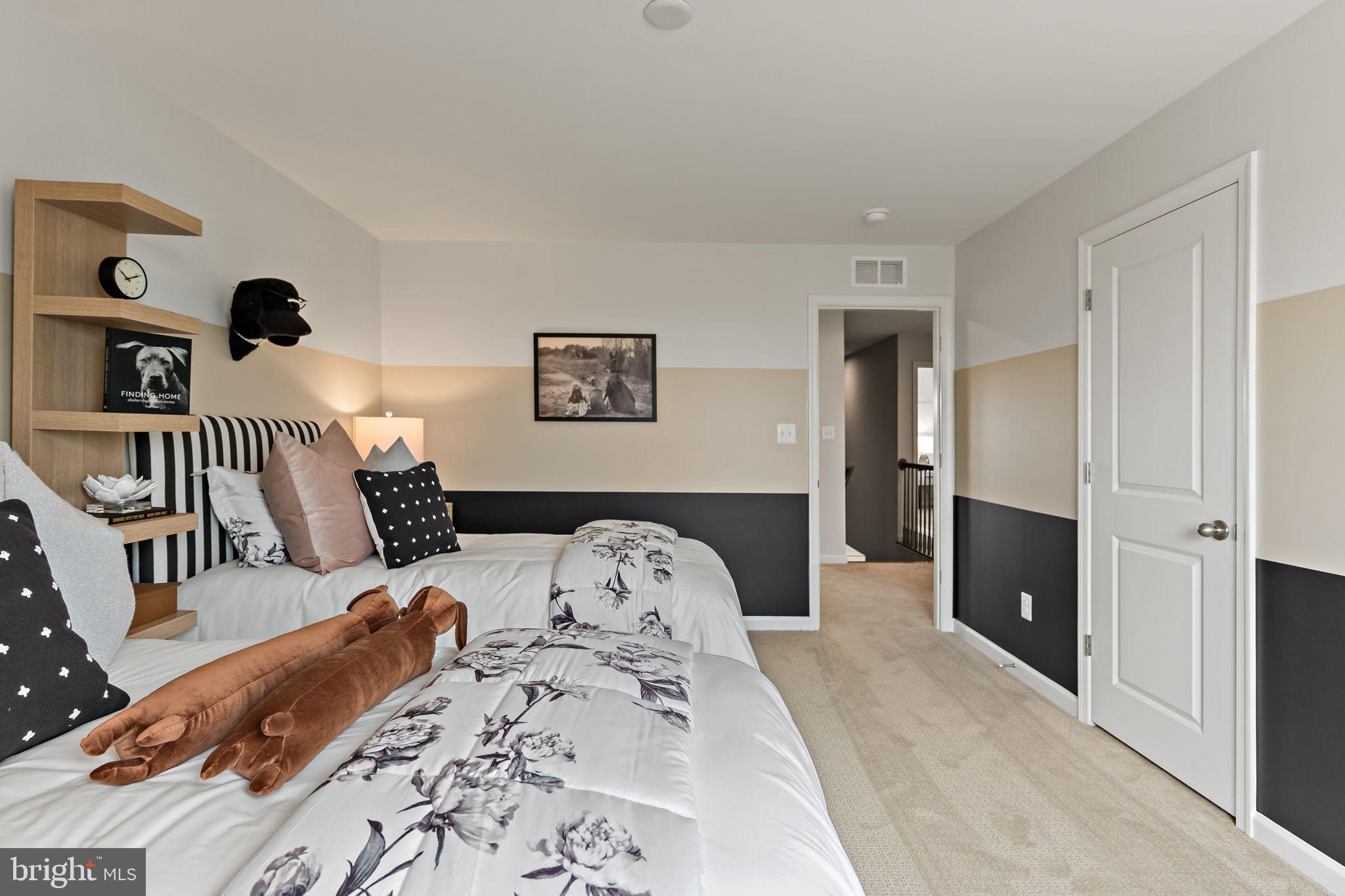 SOUTH BROOK - Residential