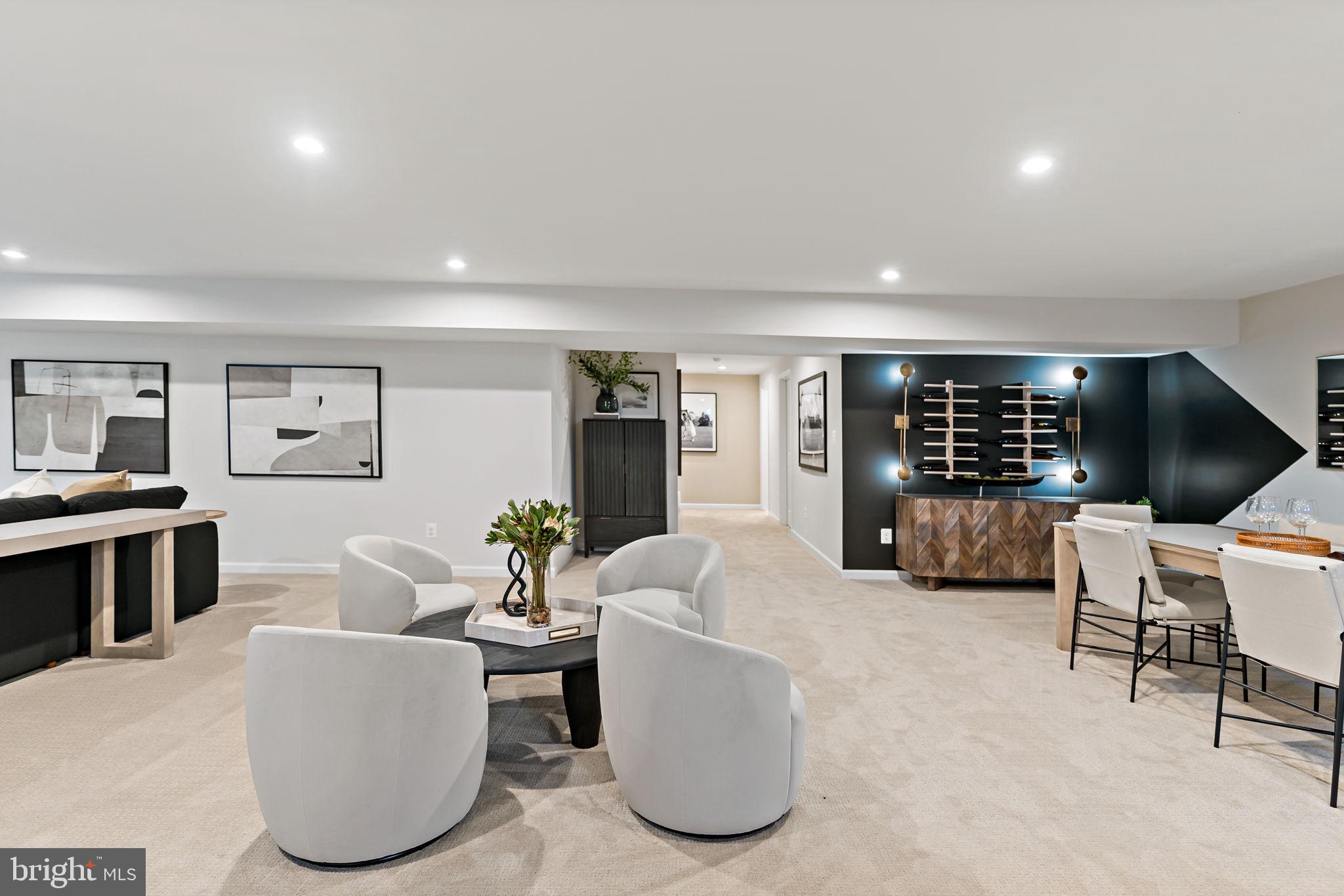 SOUTH BROOK - Residential