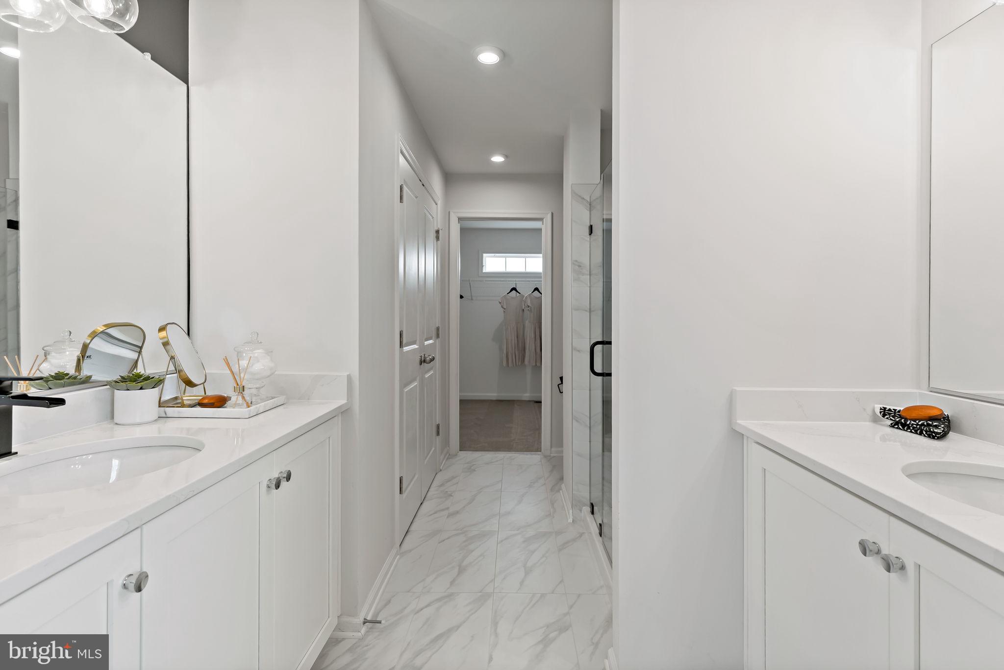 SOUTH BROOK - Residential