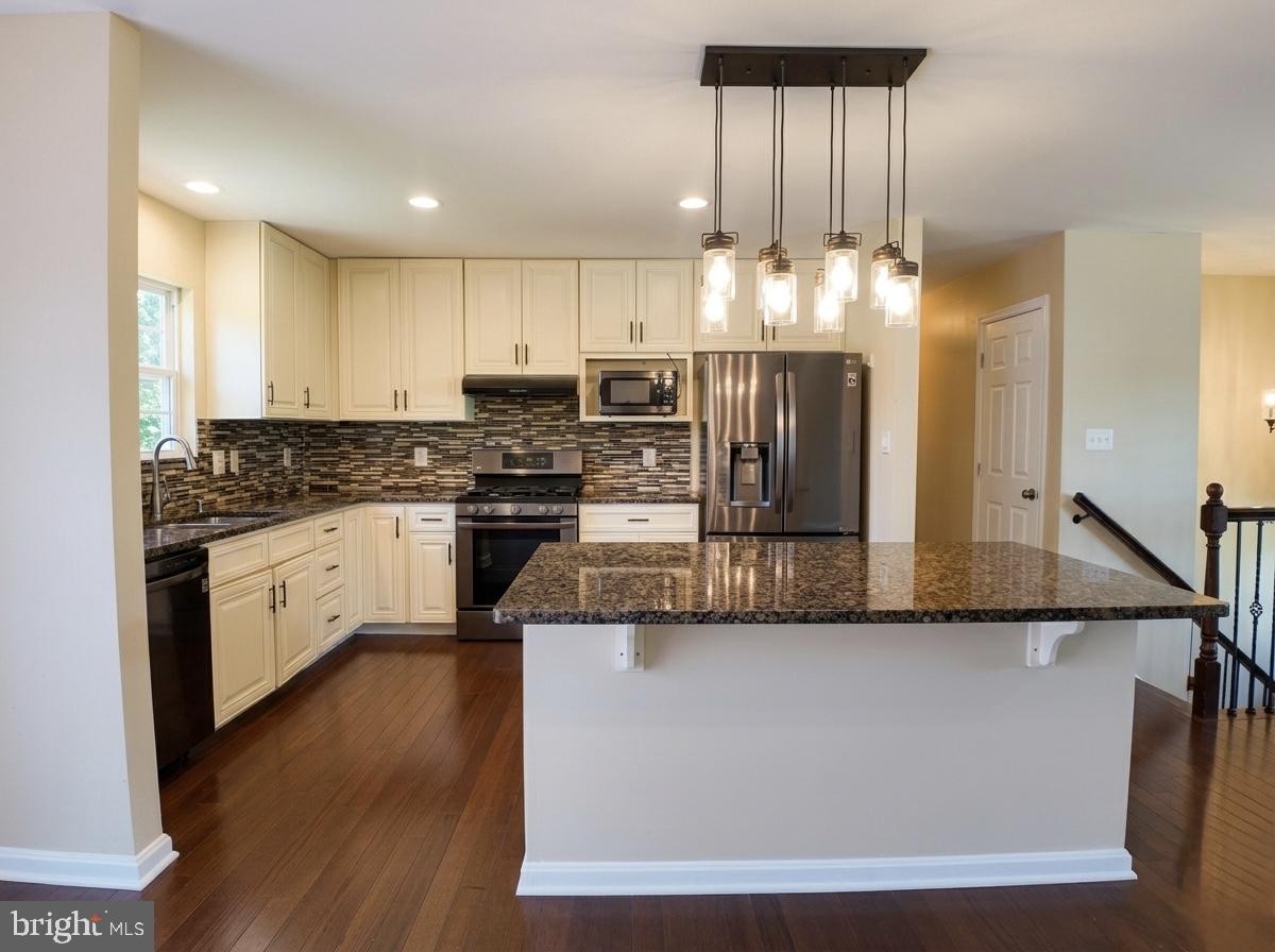 OAKHURST - Residential