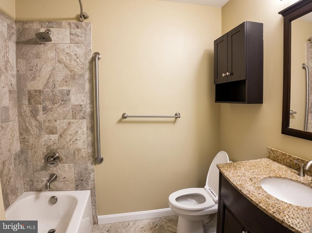 OAKHURST - Residential