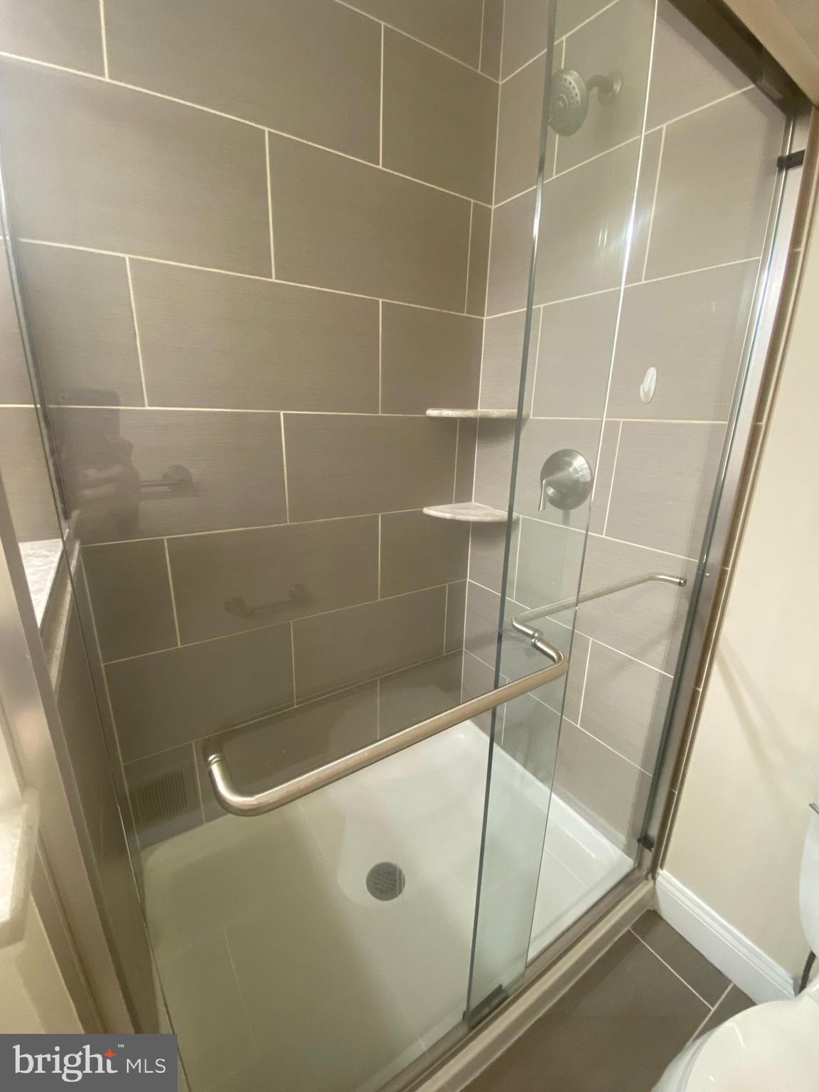 OXFORD CROSSING - Residential Lease