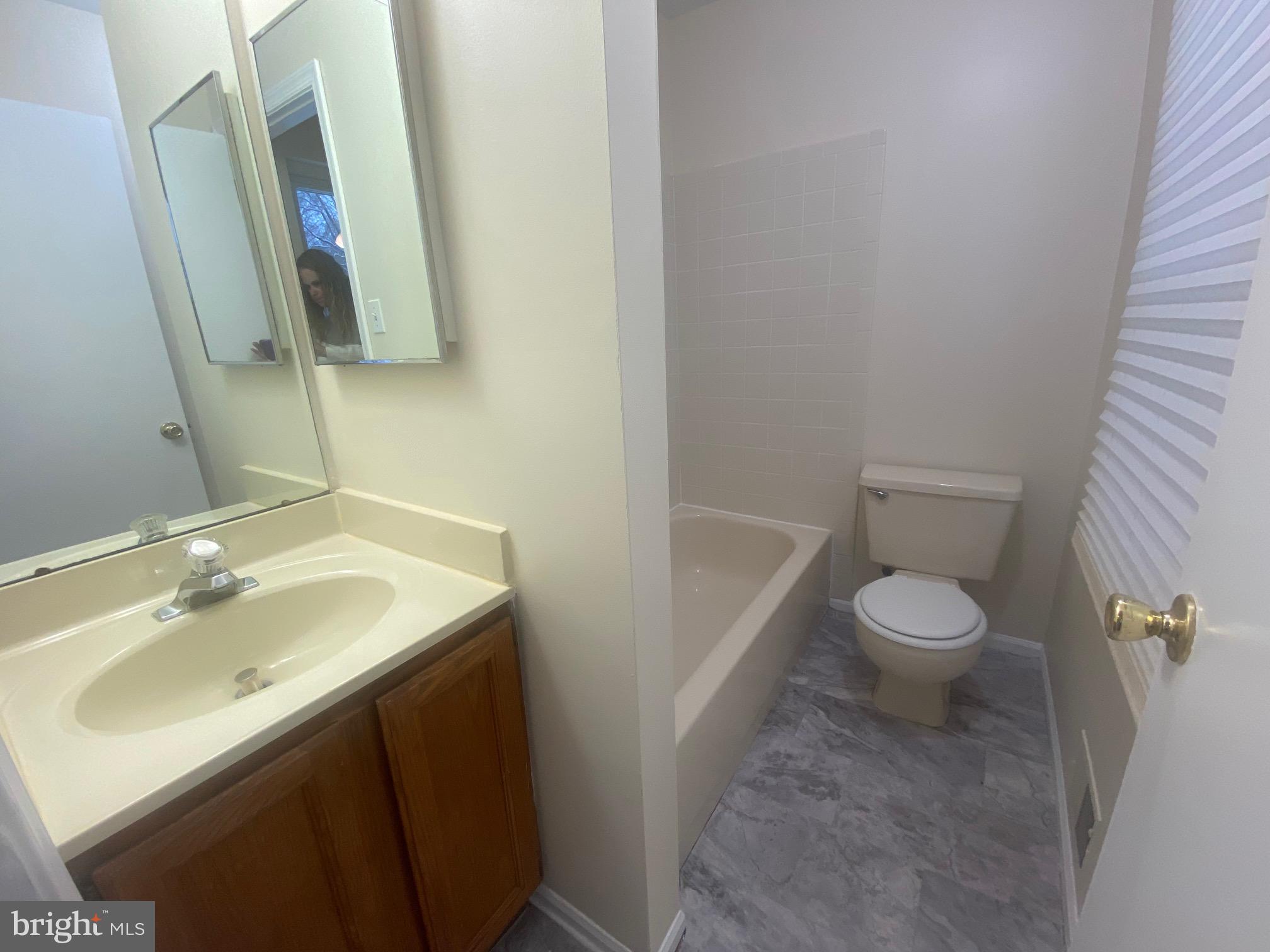 OXFORD CROSSING - Residential Lease