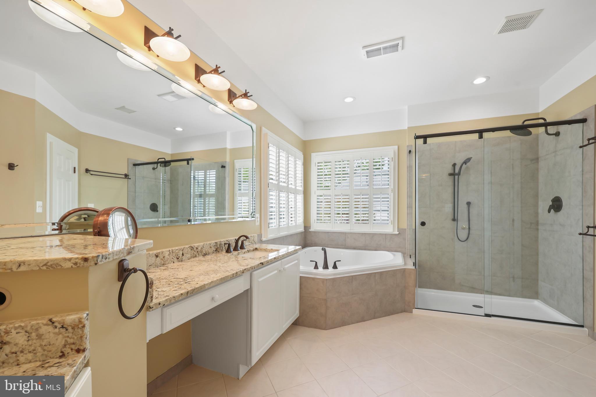 FARRCROFT - Residential