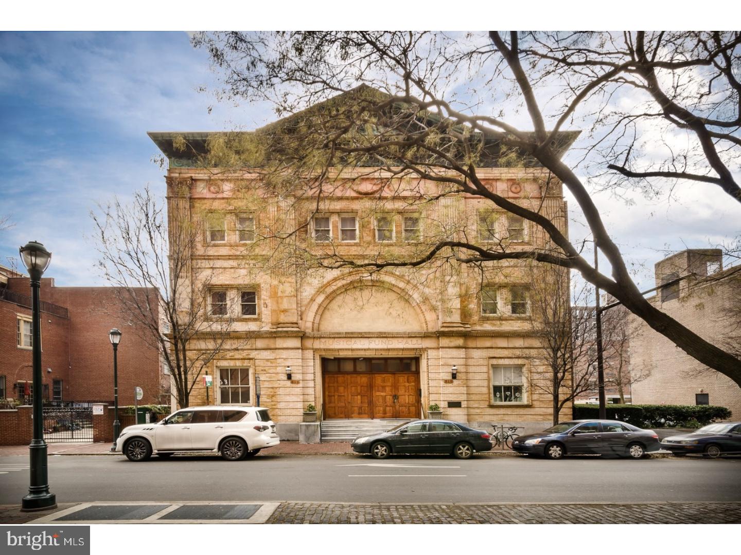 WASHINGTON SQ - Residential