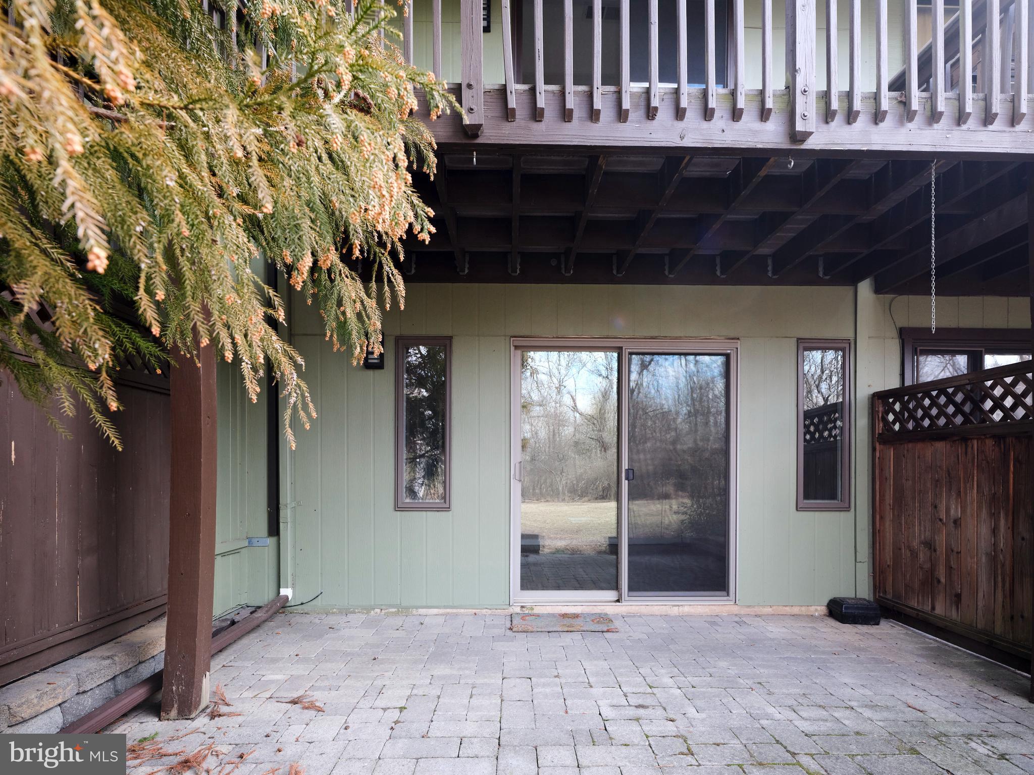VILLAGE II - Residential Lease