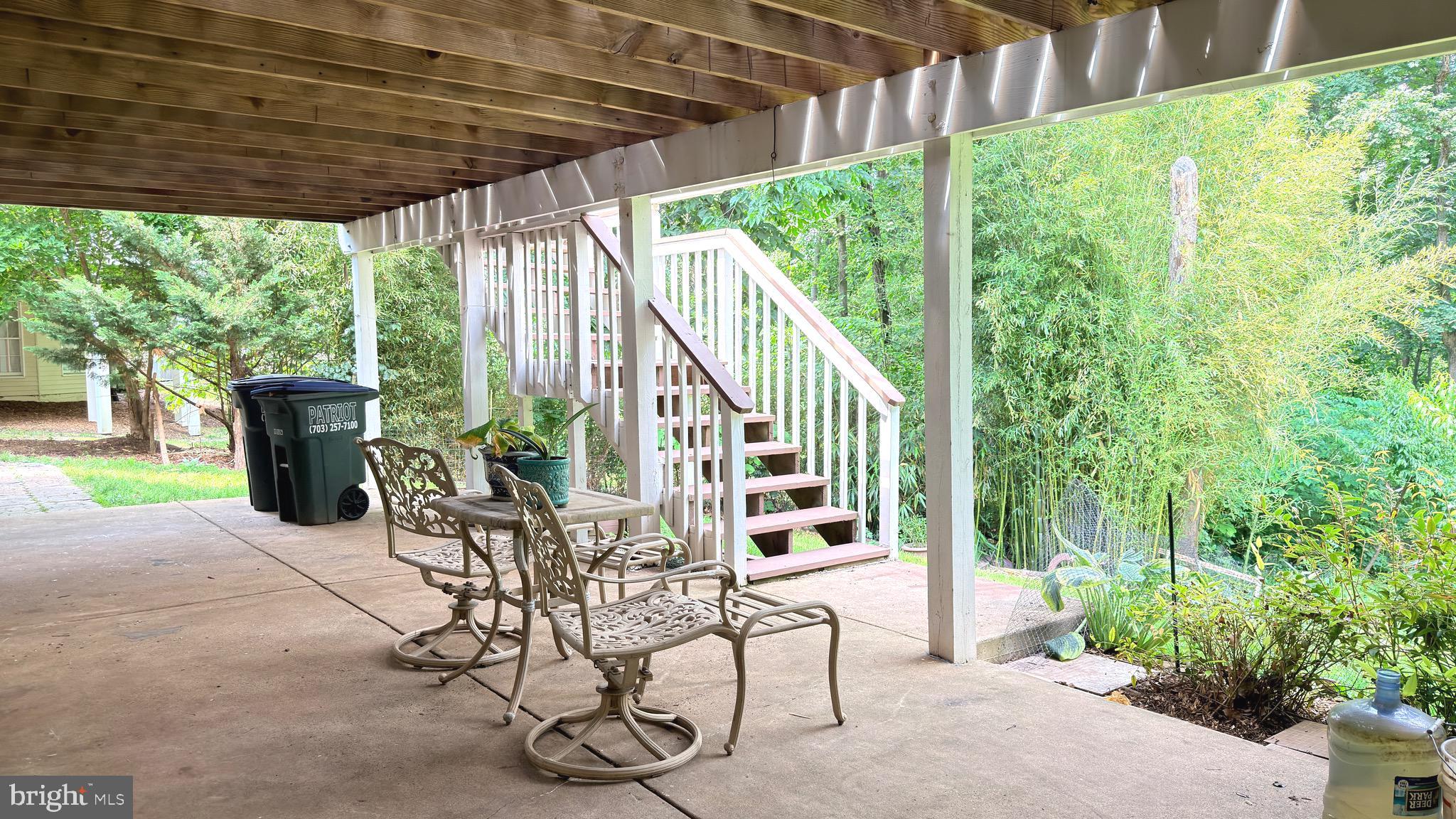 ASHBURN FARM - Residential