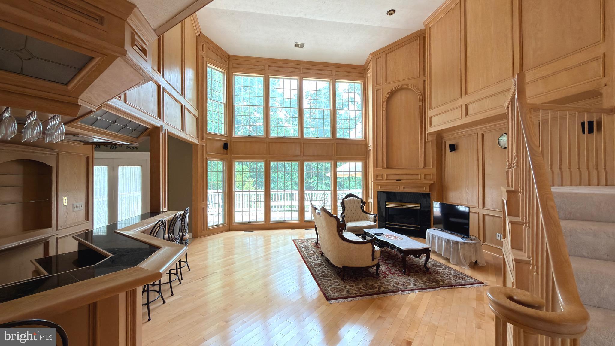ASHBURN FARM - Residential