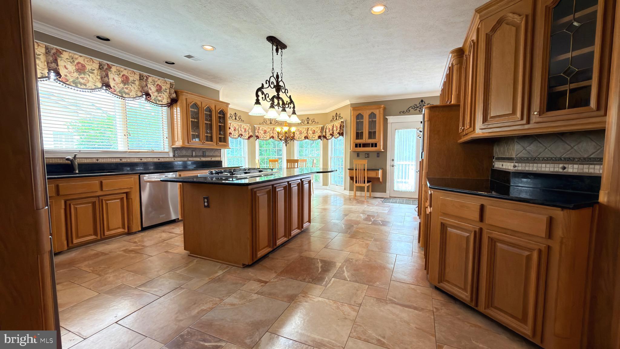 ASHBURN FARM - Residential