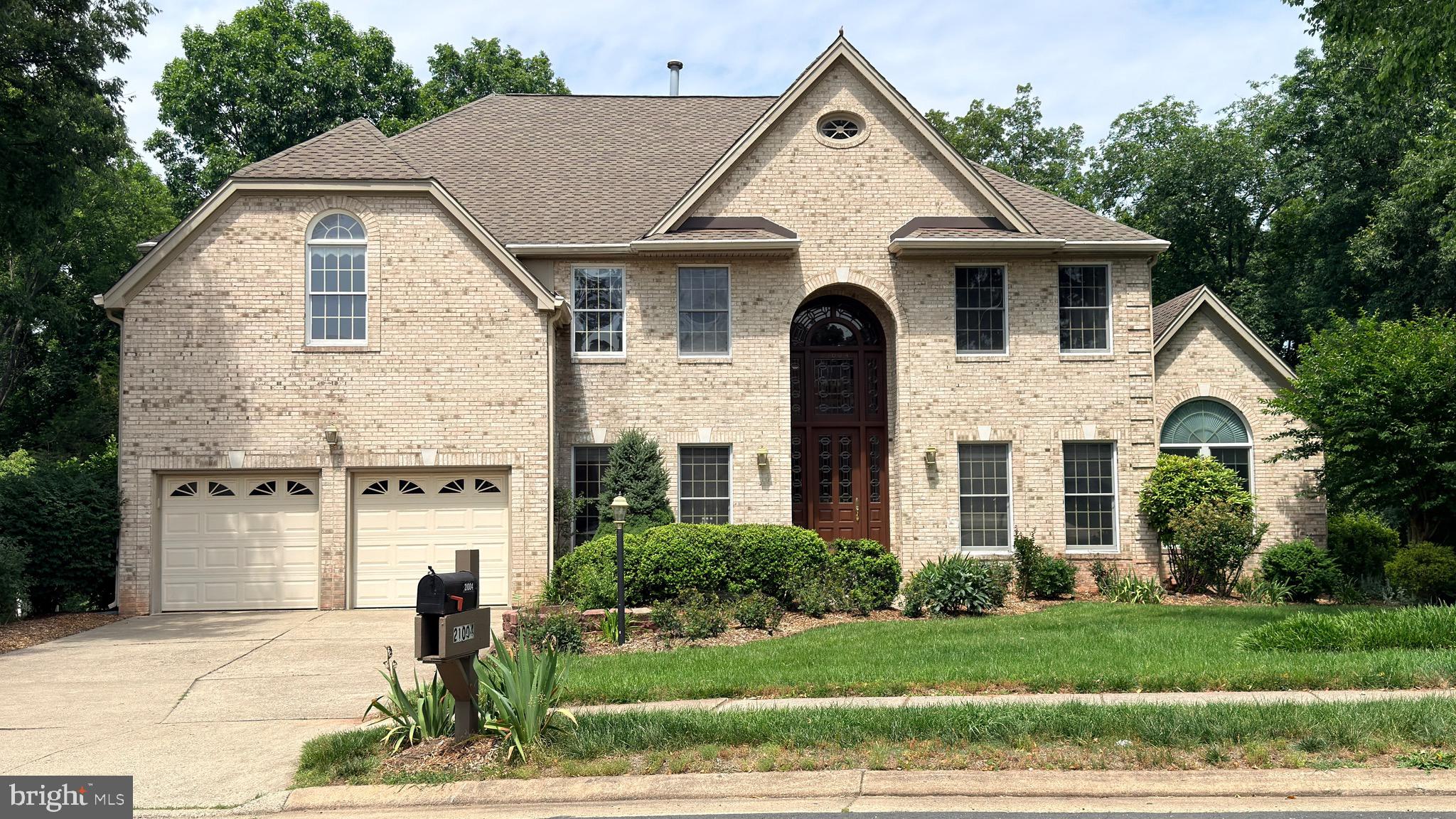 ASHBURN FARM - Residential