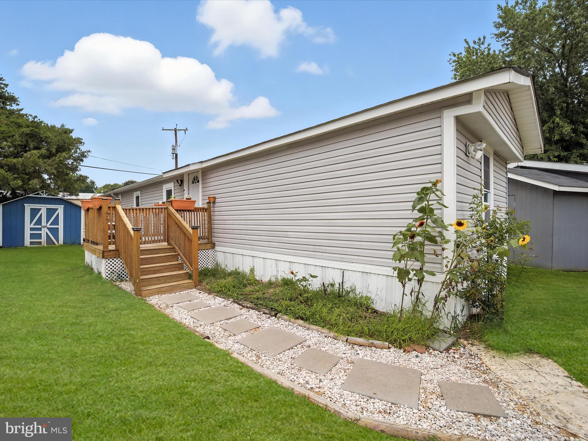PATUXENT MOBILE ESTATES - Residential