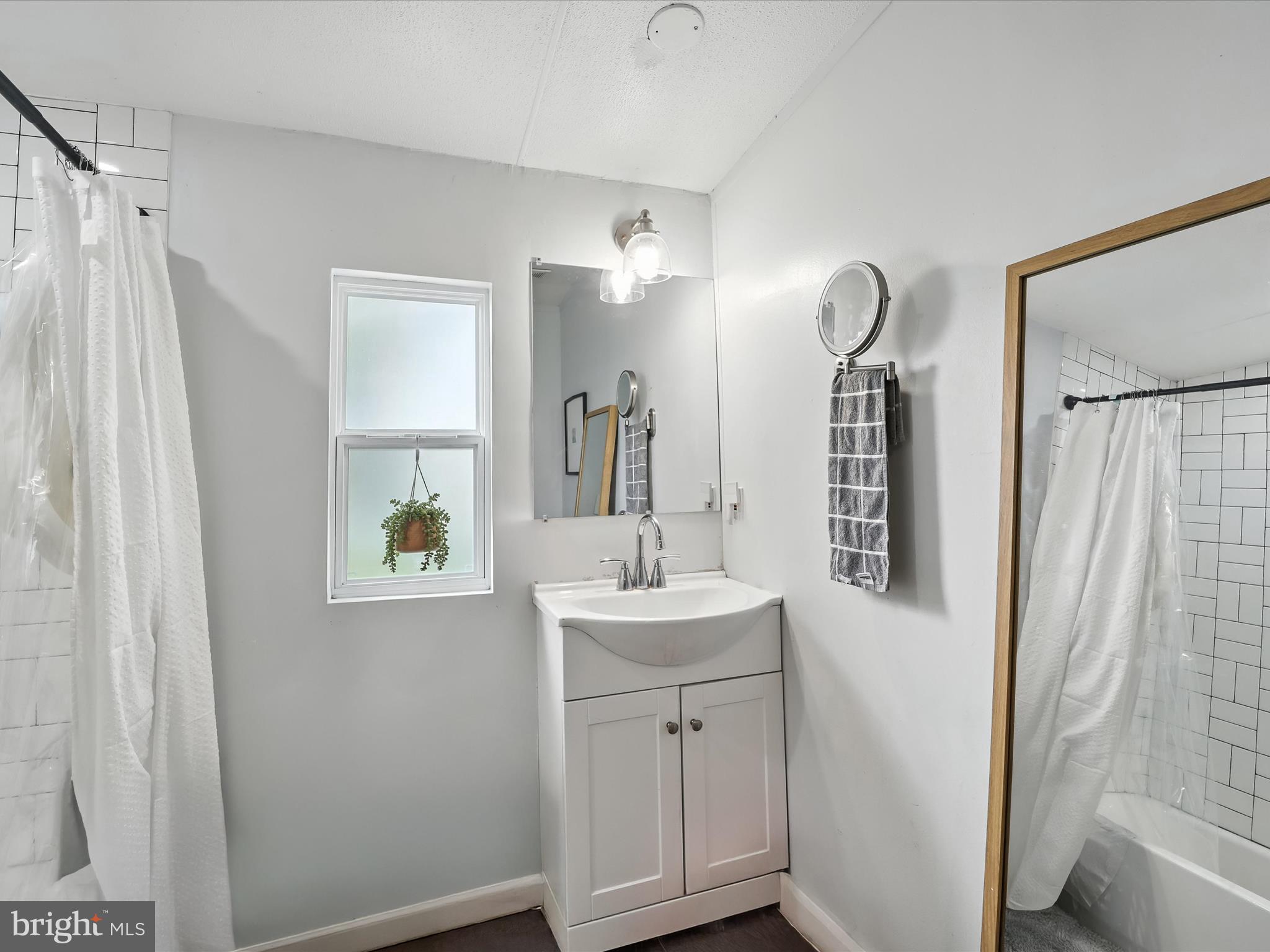 PATUXENT MOBILE ESTATES - Residential