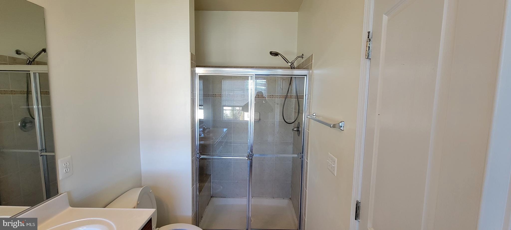 WOODSTREAM - Residential Lease
