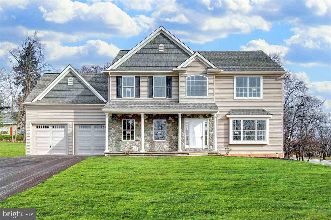 Spacious and open living space greet you on entrance to this brand new home. This home under construction with quality included features! Kitchen with 6' island & luxurious granite! Love the large master suite, open entertaining space and storage for everything with Walk in pantry! Priced with hardwood, granite, SS Appliances, 6' island, wood floors, roughed in bath in basement, walkout basement. Lot has farm behind and views!