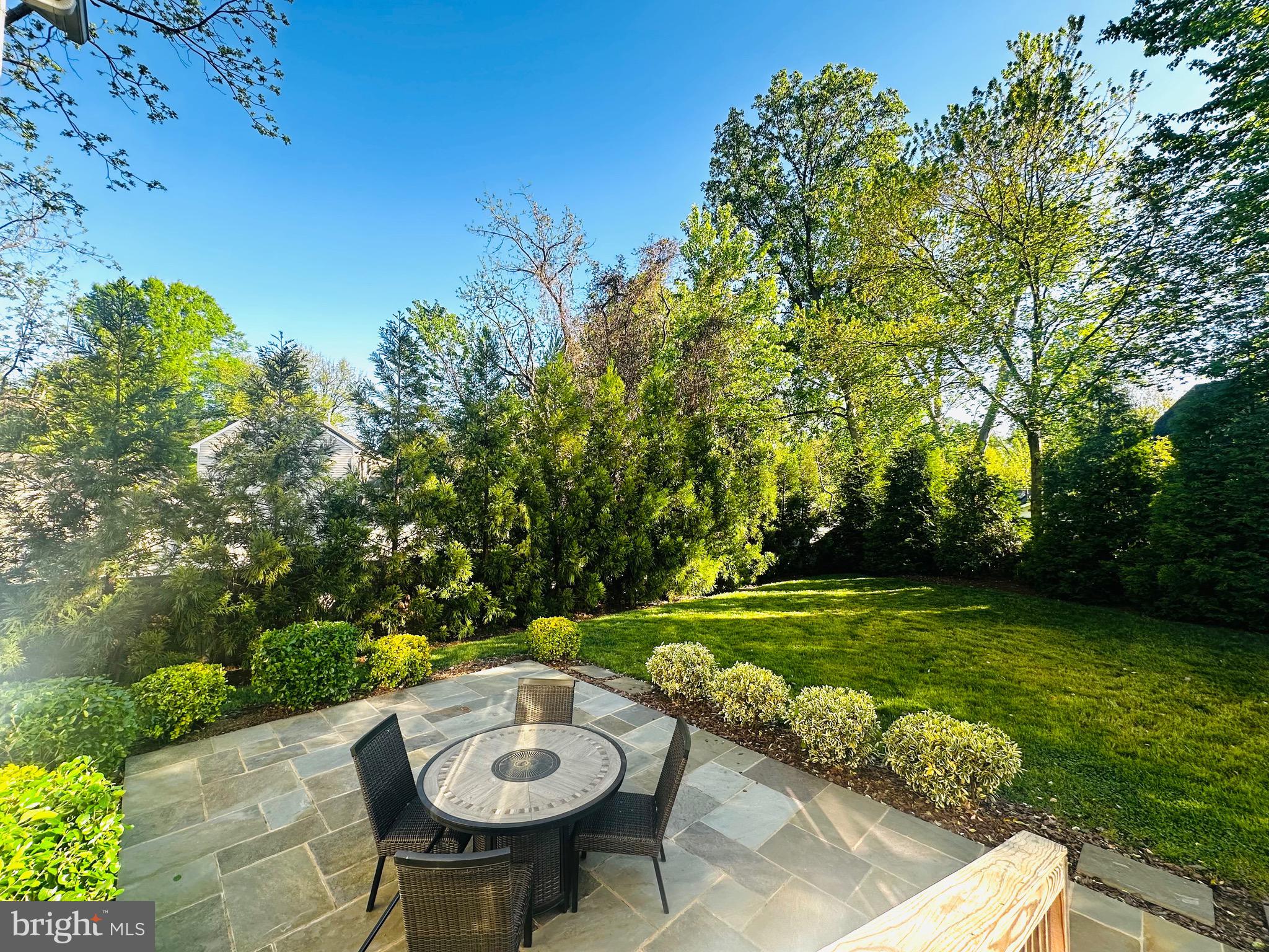 PIMMIT HILLS - Residential