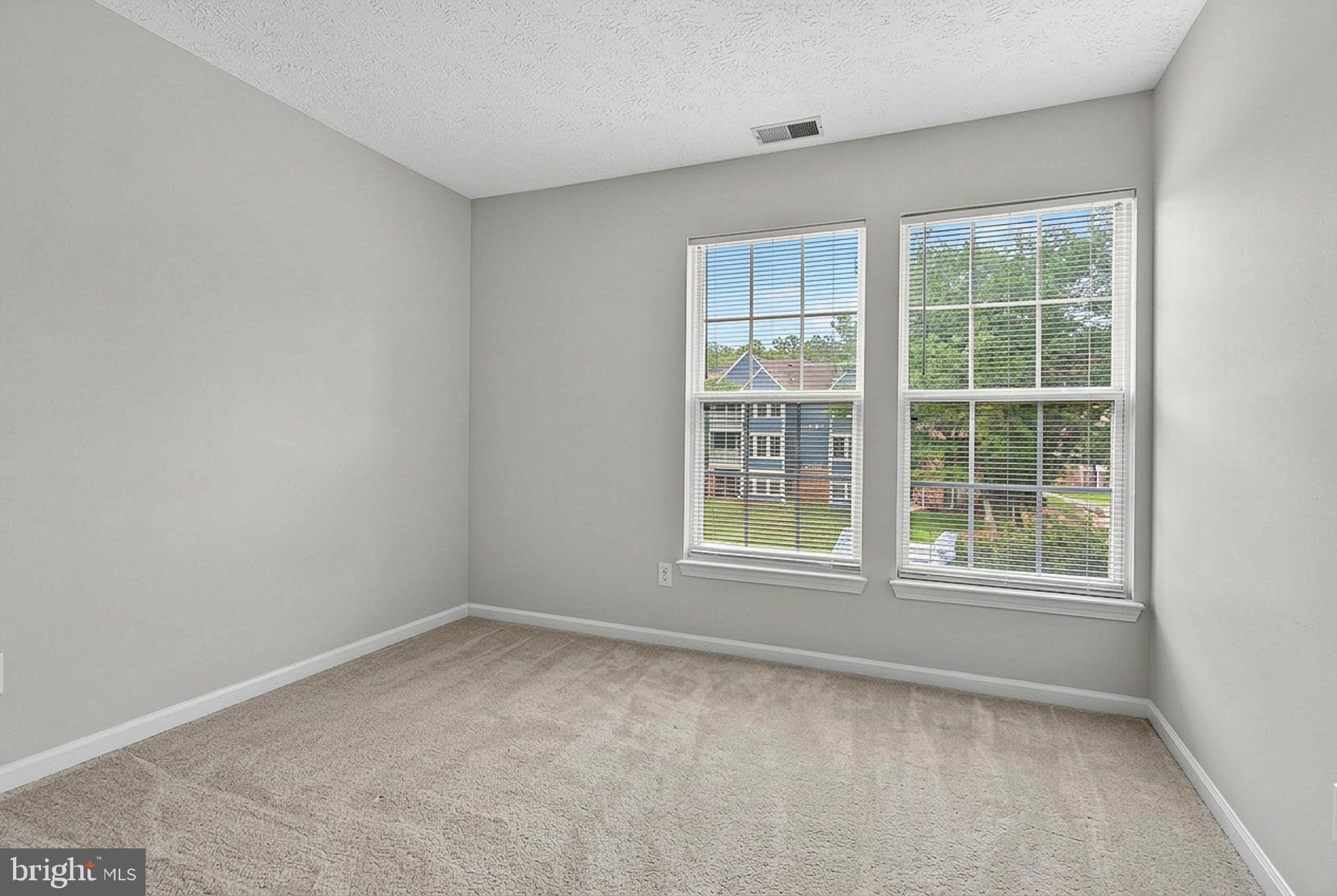 ROCKBURN COMMONS III - Residential