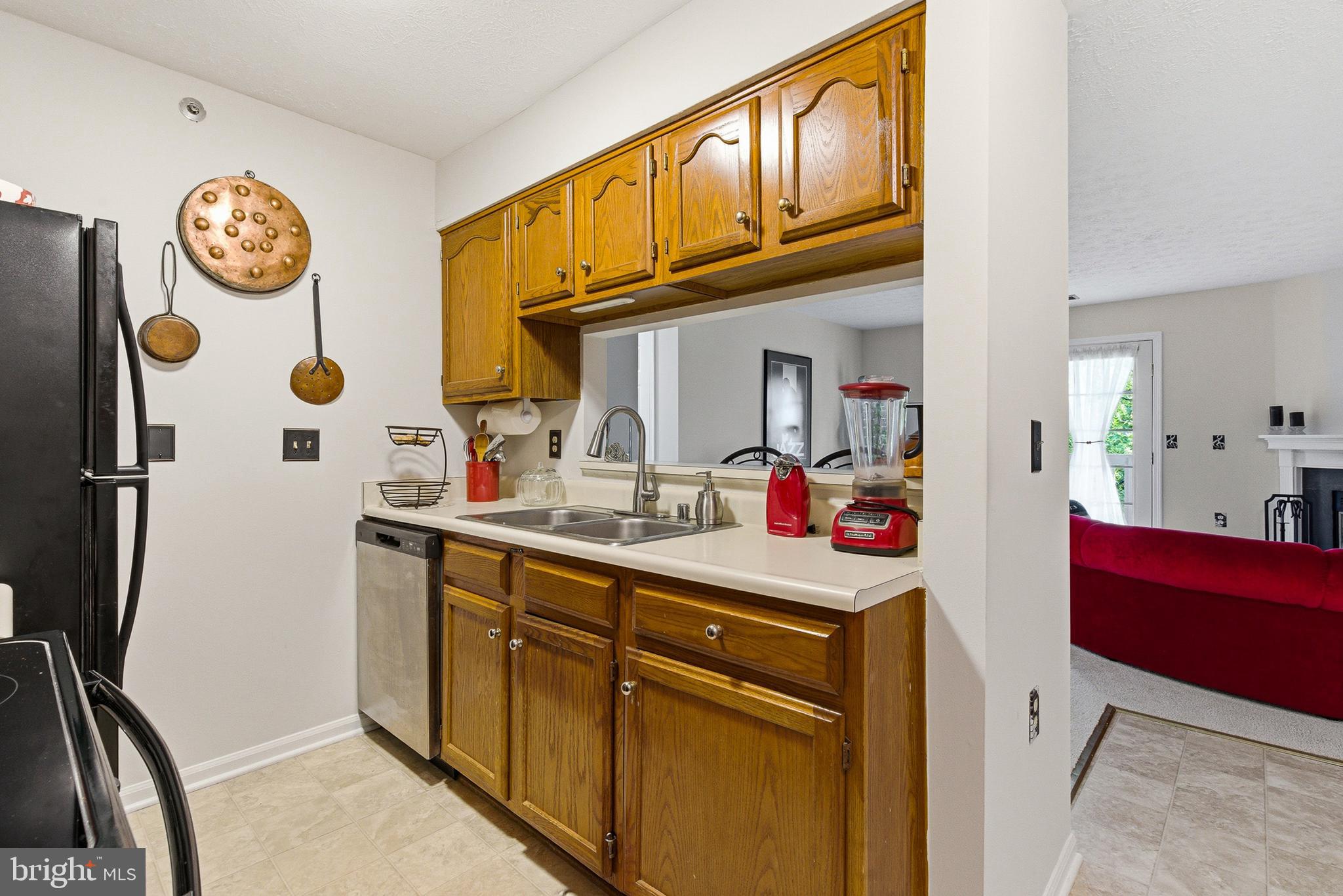 ROCKBURN COMMONS III - Residential
