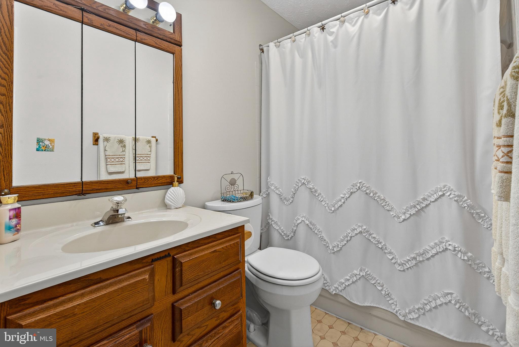 ROCKBURN COMMONS III - Residential