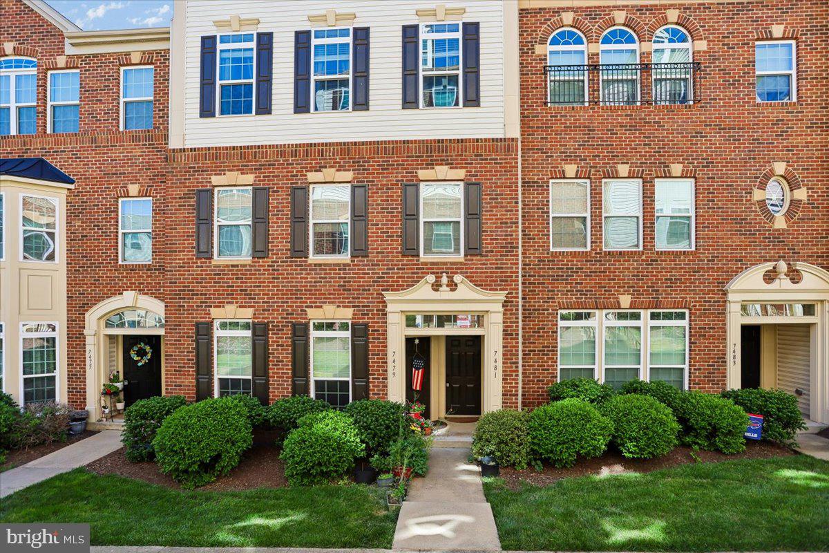SOMERSET CONDO - Residential