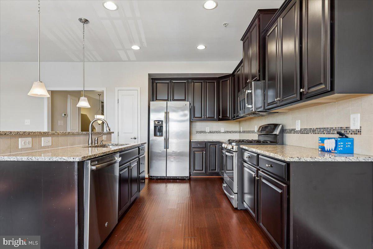 SOMERSET CONDO - Residential