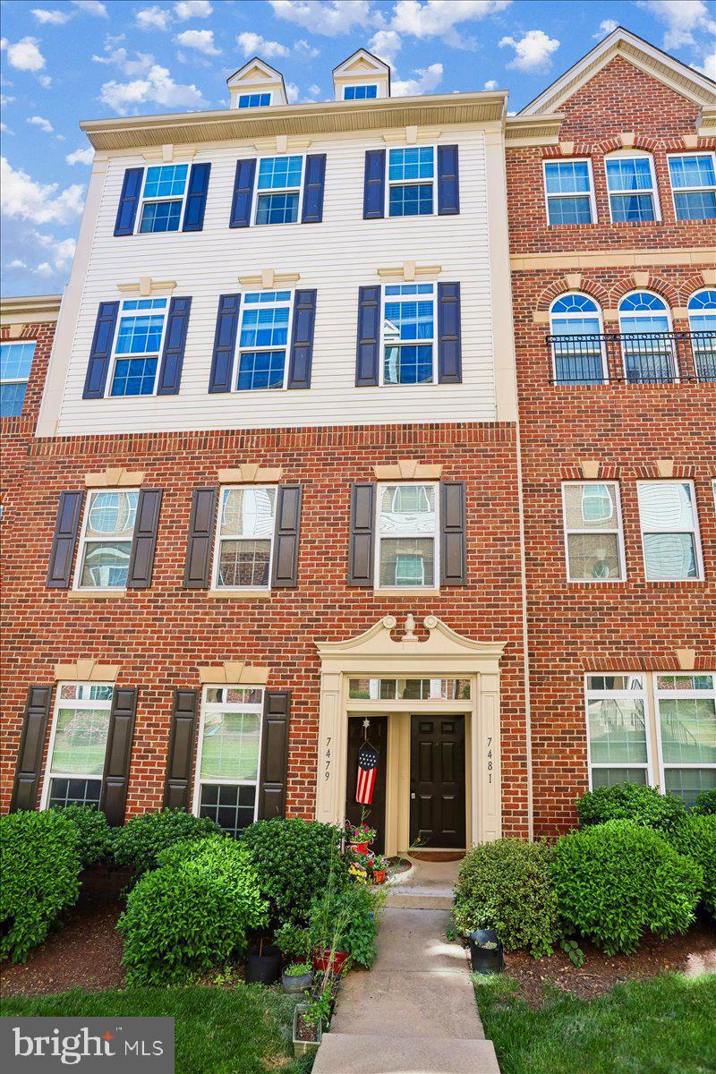 Rarely available Picasso model — the largest floor plan in the neighborhood! Lovingly maintained by its original owner, this beautifully updated 3-bedroom, 2.5-bath condo offers approximately 2,500 square feet of elegant living space with the ease of low-maintenance condo living. Featuring a truly open floor plan, fresh paint, abundant natural light, and expansive room sizes, this home creates an inviting atmosphere perfect for both everyday living and entertaining. The home features a formal dining room and a beautiful eat-in kitchen complete with a center island, granite countertops, stainless steel appliances, and 42" maple cabinets offering abundant storage space. The enormous primary suite serves as a true retreat with tray ceilings, dual walk-in closets, and a beautifully updated primary bath (2021). Recent updates include new upgraded carpet and padding on the upper levels and stairs (2025) along with new hardwood flooring in the living and dining room areas (2025). The HVAC system has been professionally serviced annually. Additional highlights include an ample-sized one-car garage, a private driveway, and plentiful guest parking conveniently located adjacent to the unit. This home is ideally situated just minutes from Routes 29, 17 and I-66 for an easy commute while enjoying premier shopping and dining at Virginia Gateway, nearby golf courses, local breweries and wineries, and live entertainment at Jiffy Lube Live — one of Northern Virginia’s top entertainment venues. Spacious, stylish, and exceptionally maintained, this home truly lives more like a single-family residence than a condo. You won’t want to miss this one!