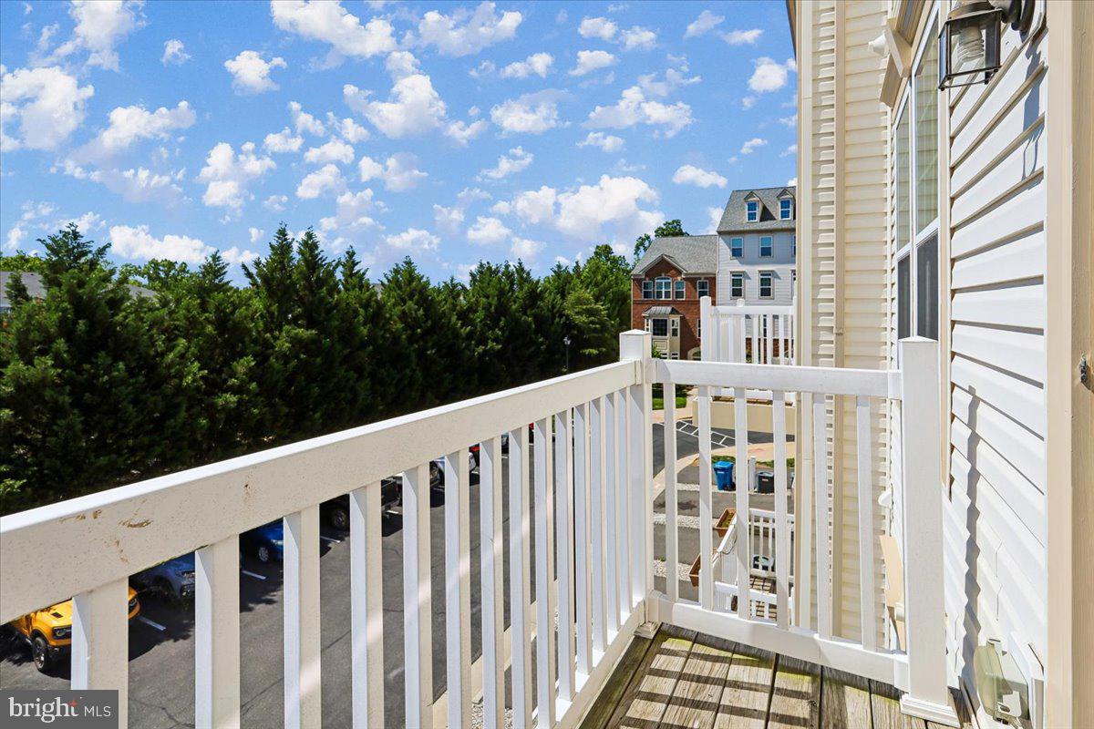 SOMERSET CONDO - Residential
