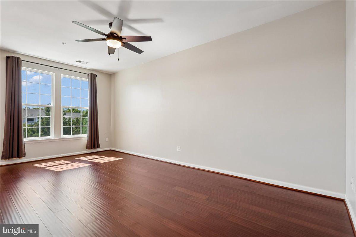 SOMERSET CONDO - Residential