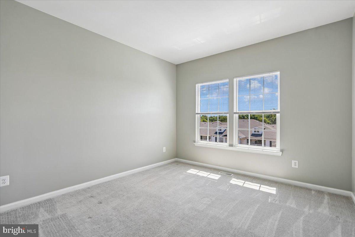 SOMERSET CONDO - Residential