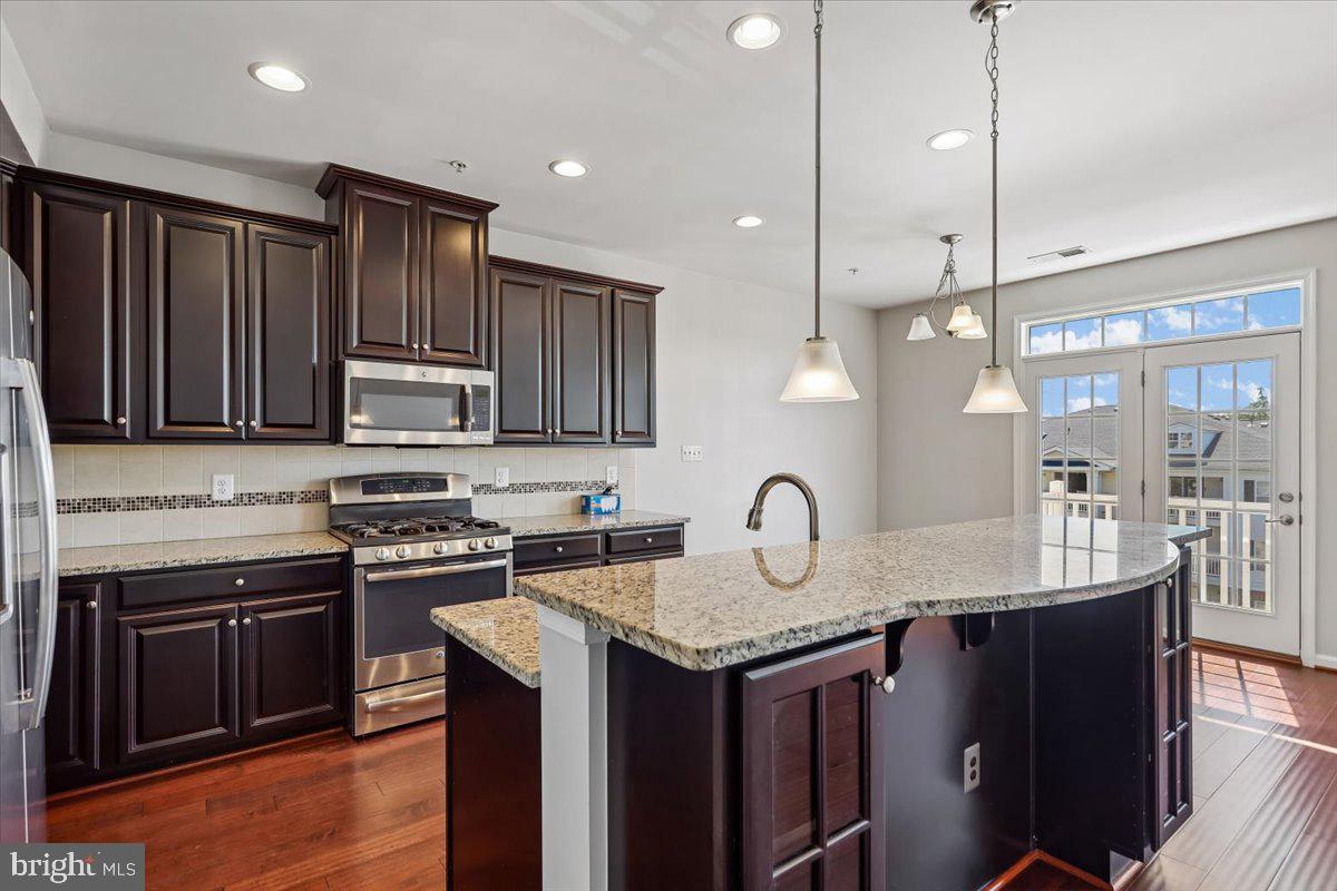 SOMERSET CONDO - Residential