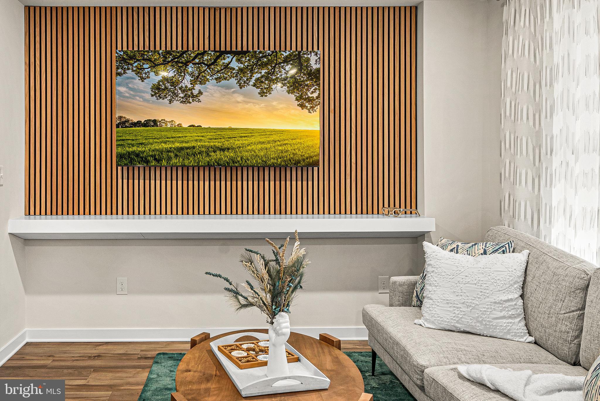 RIVER POINTE - Residential