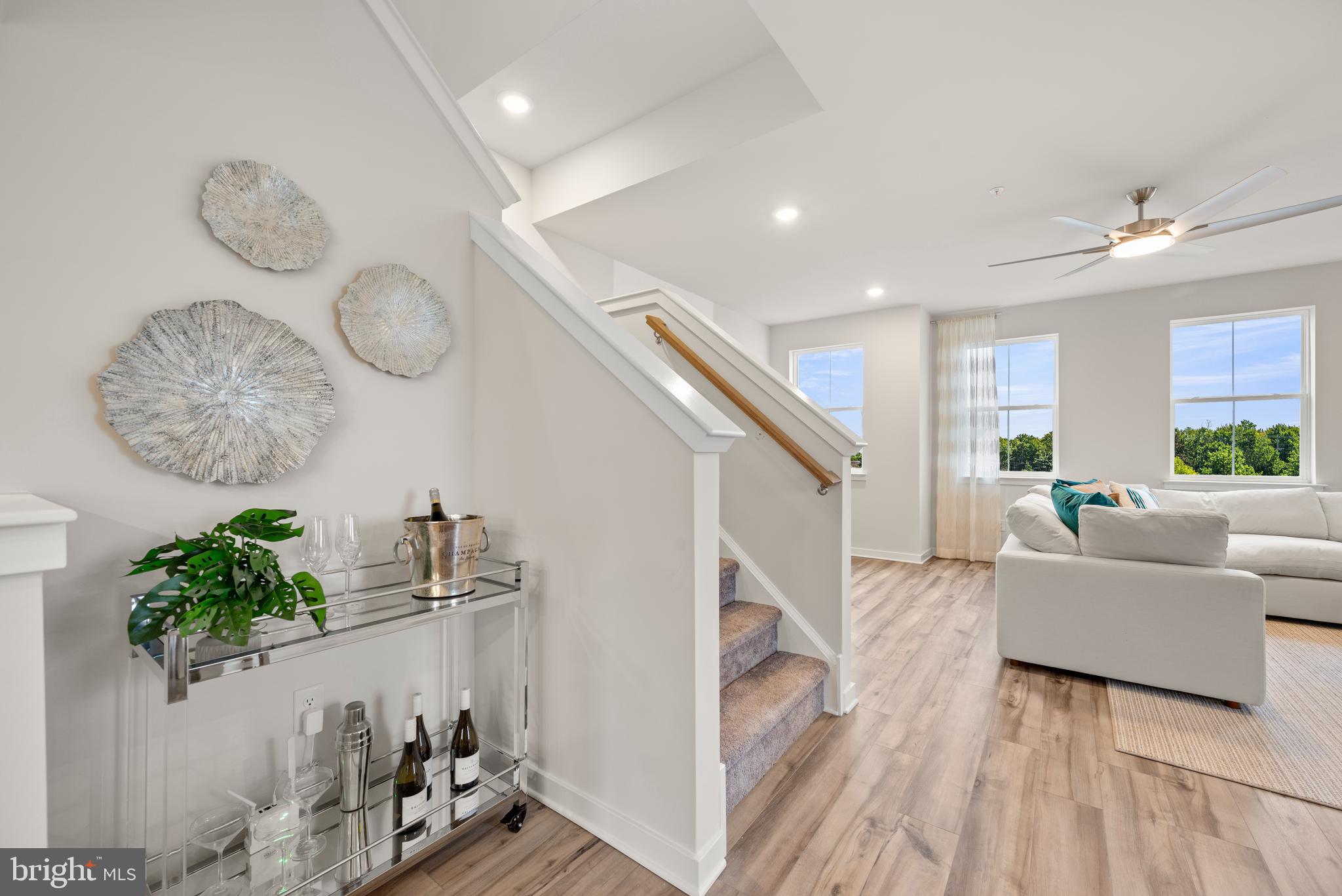 RIVER POINTE - Residential