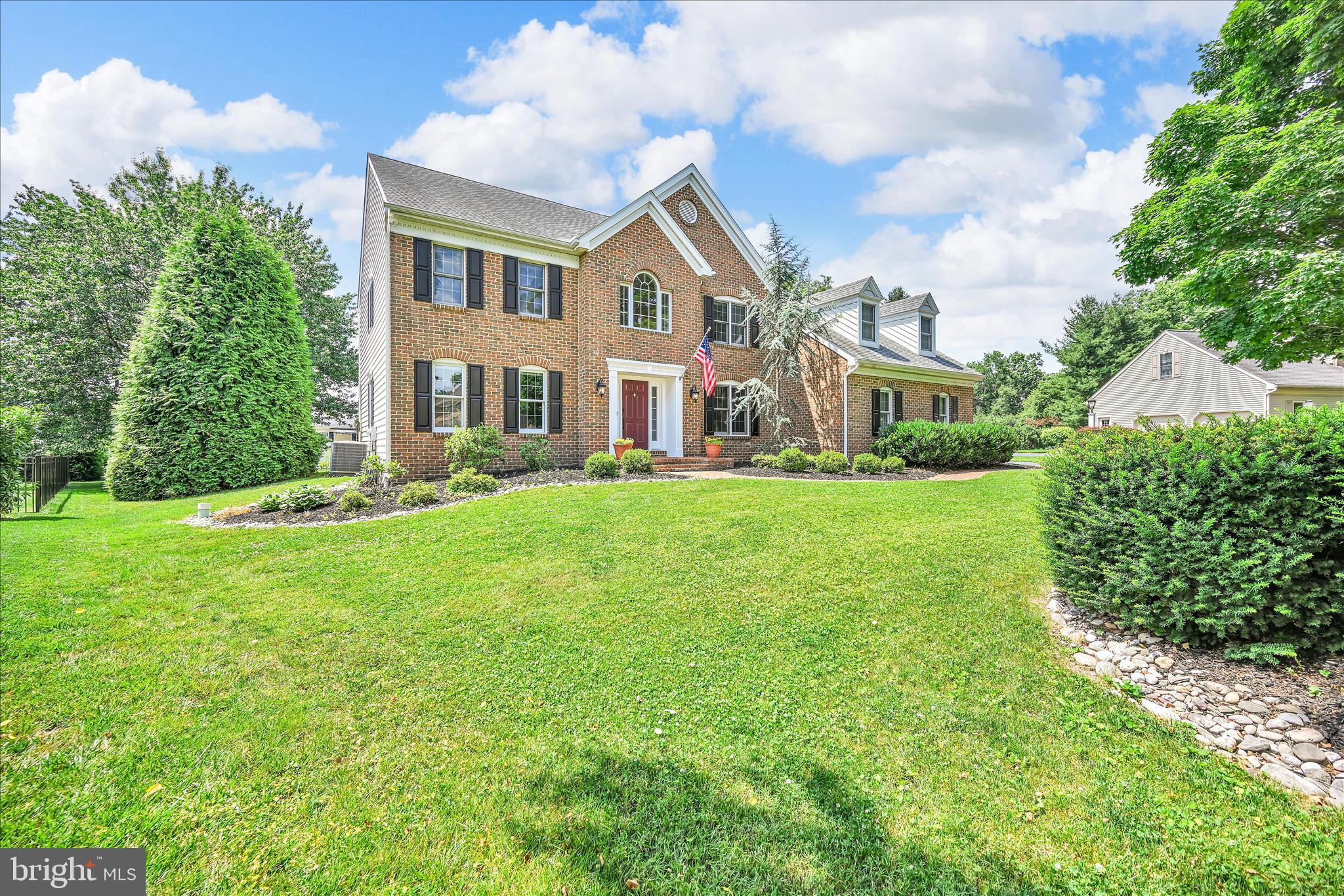 CENTERVILLE COMMONS - Residential