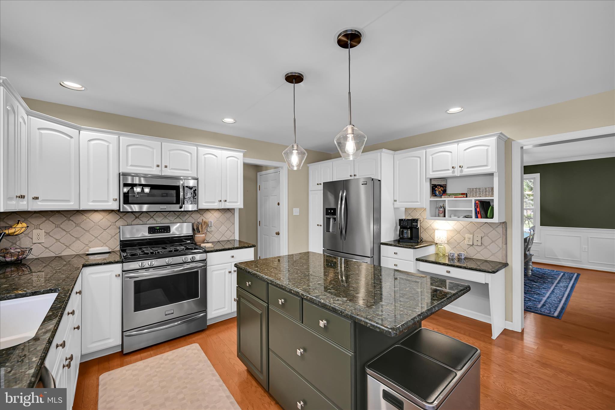 CENTERVILLE COMMONS - Residential