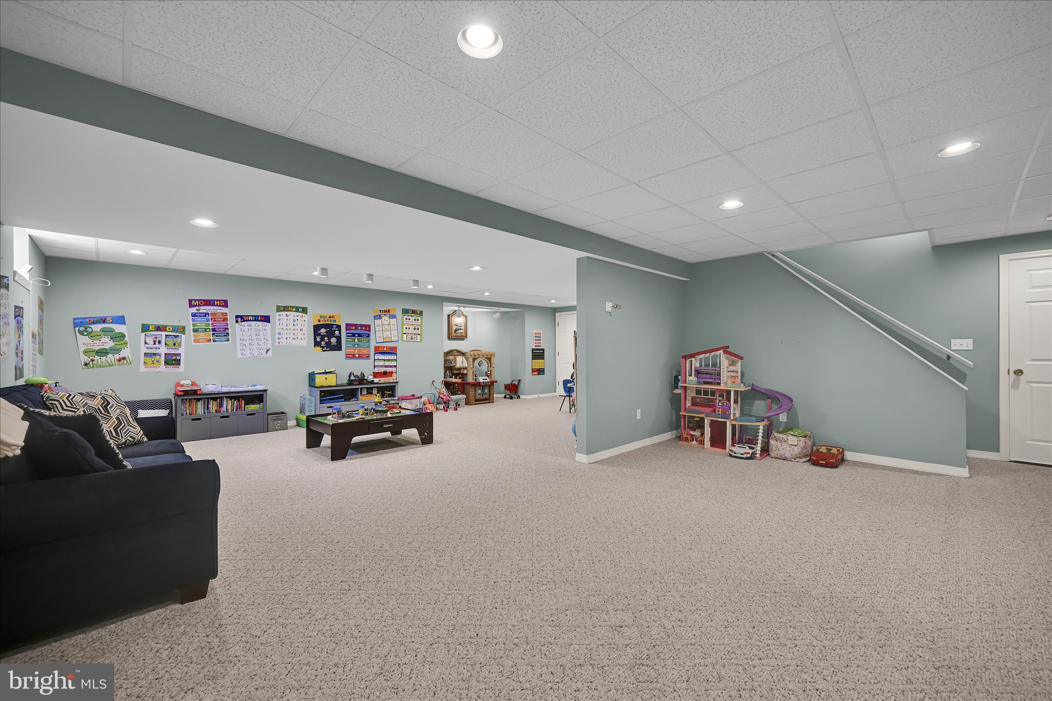 CENTERVILLE COMMONS - Residential