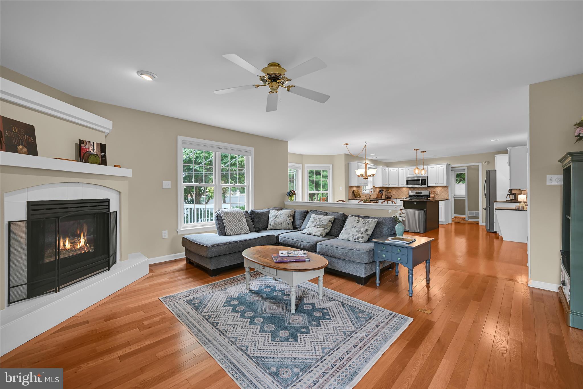 CENTERVILLE COMMONS - Residential