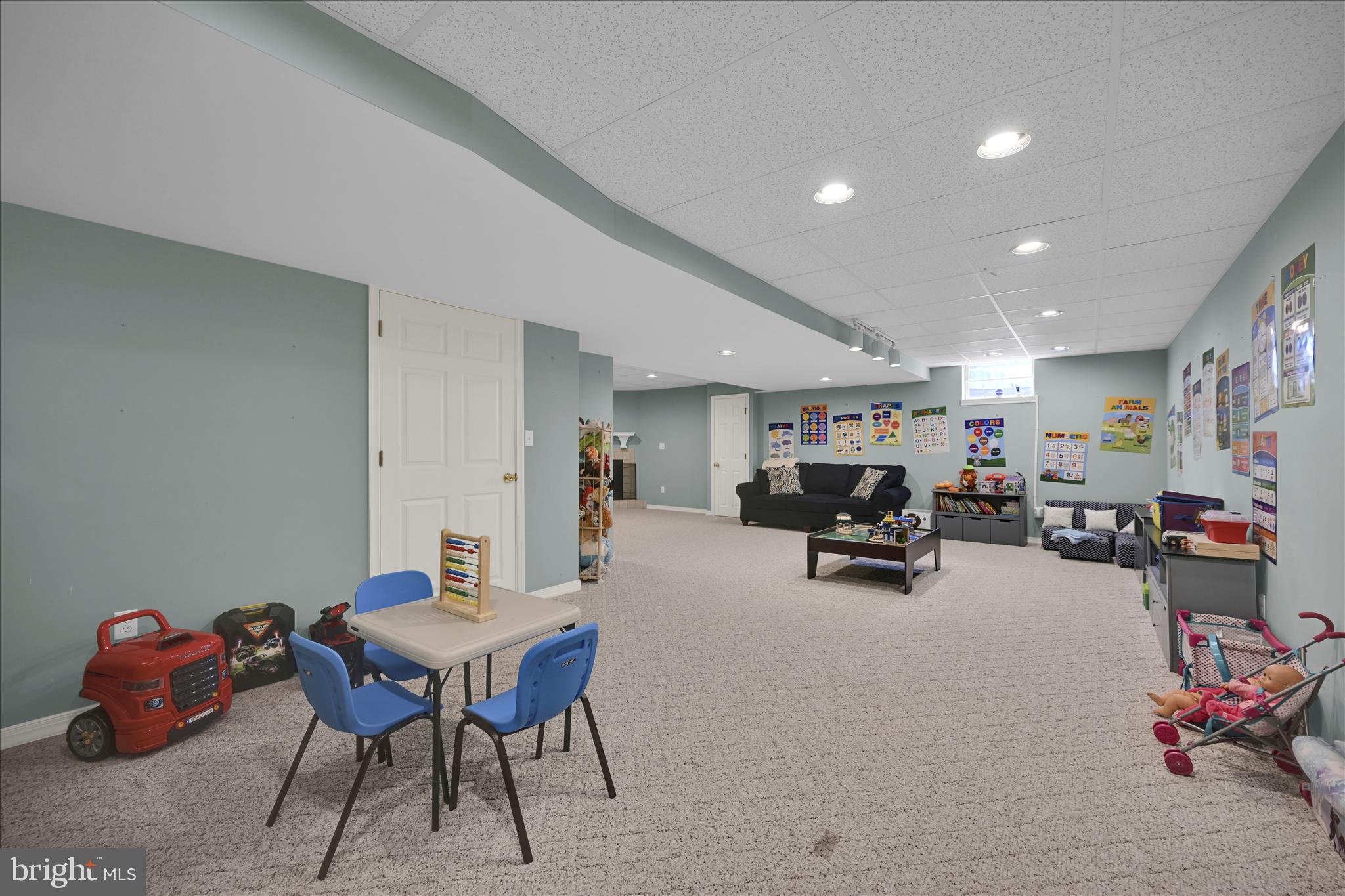 CENTERVILLE COMMONS - Residential
