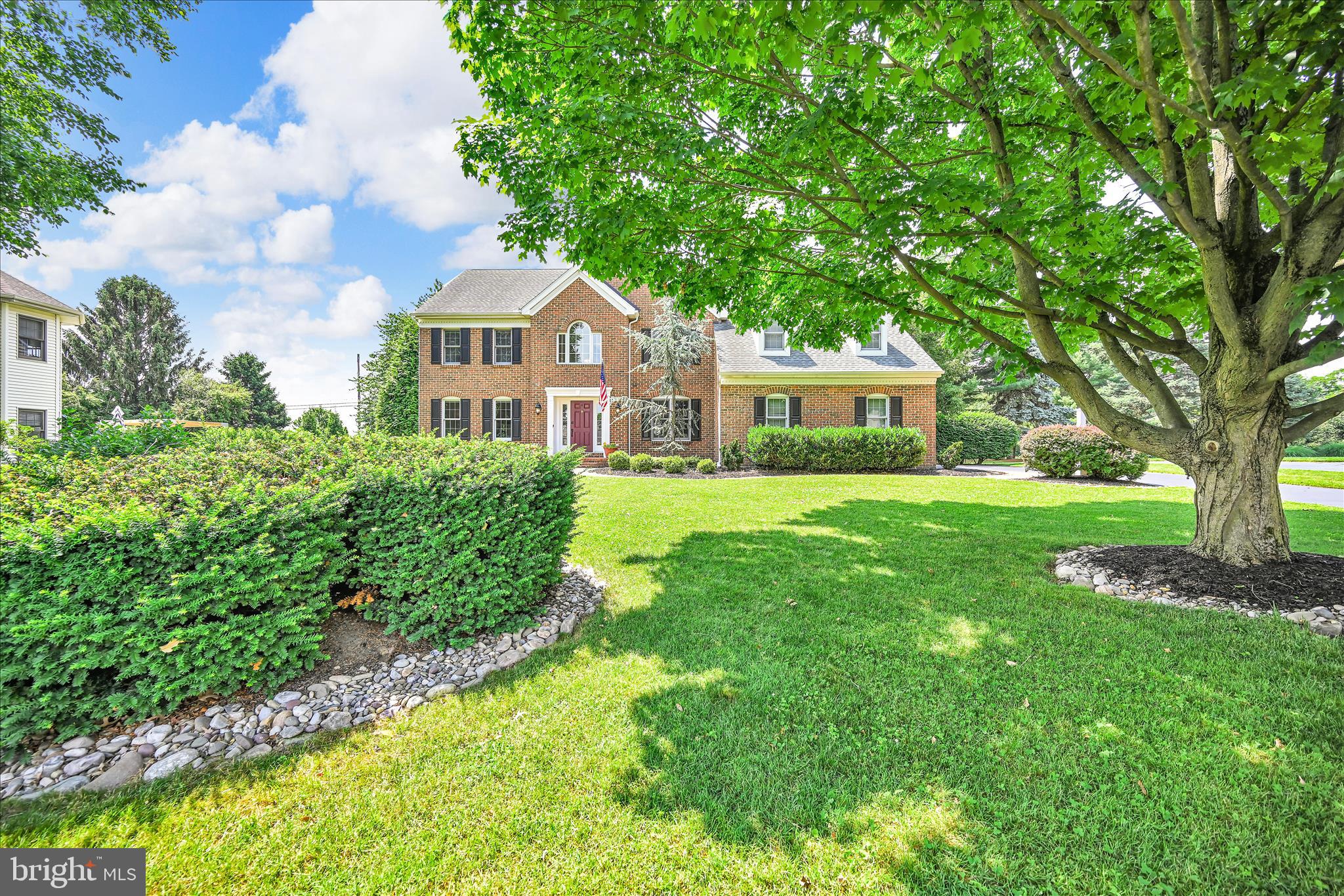 CENTERVILLE COMMONS - Residential