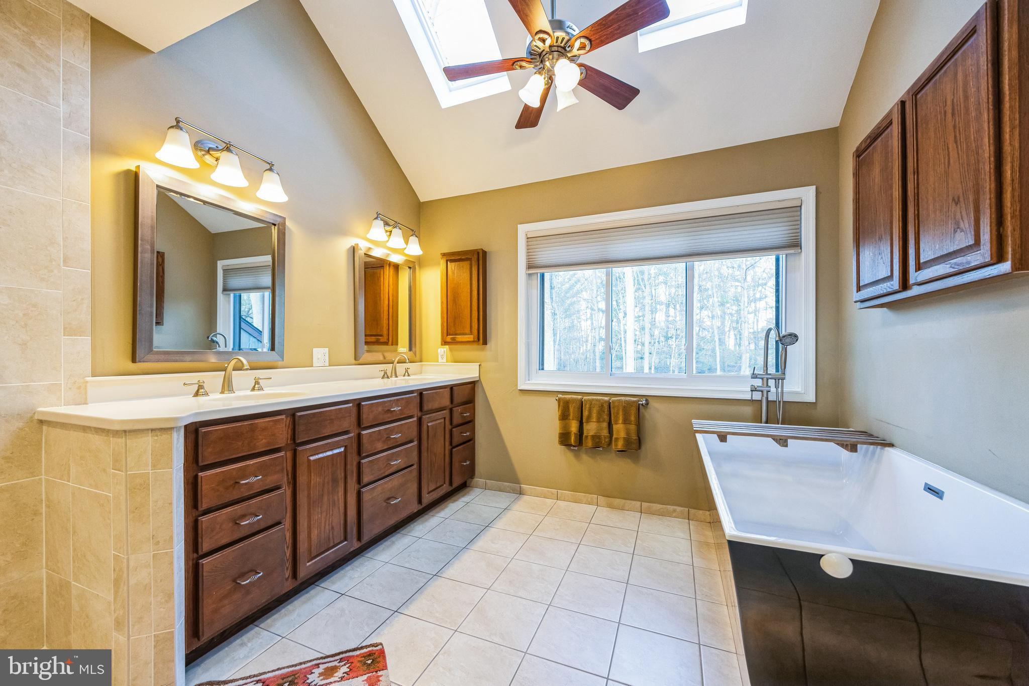 RADLEY RUN - Residential