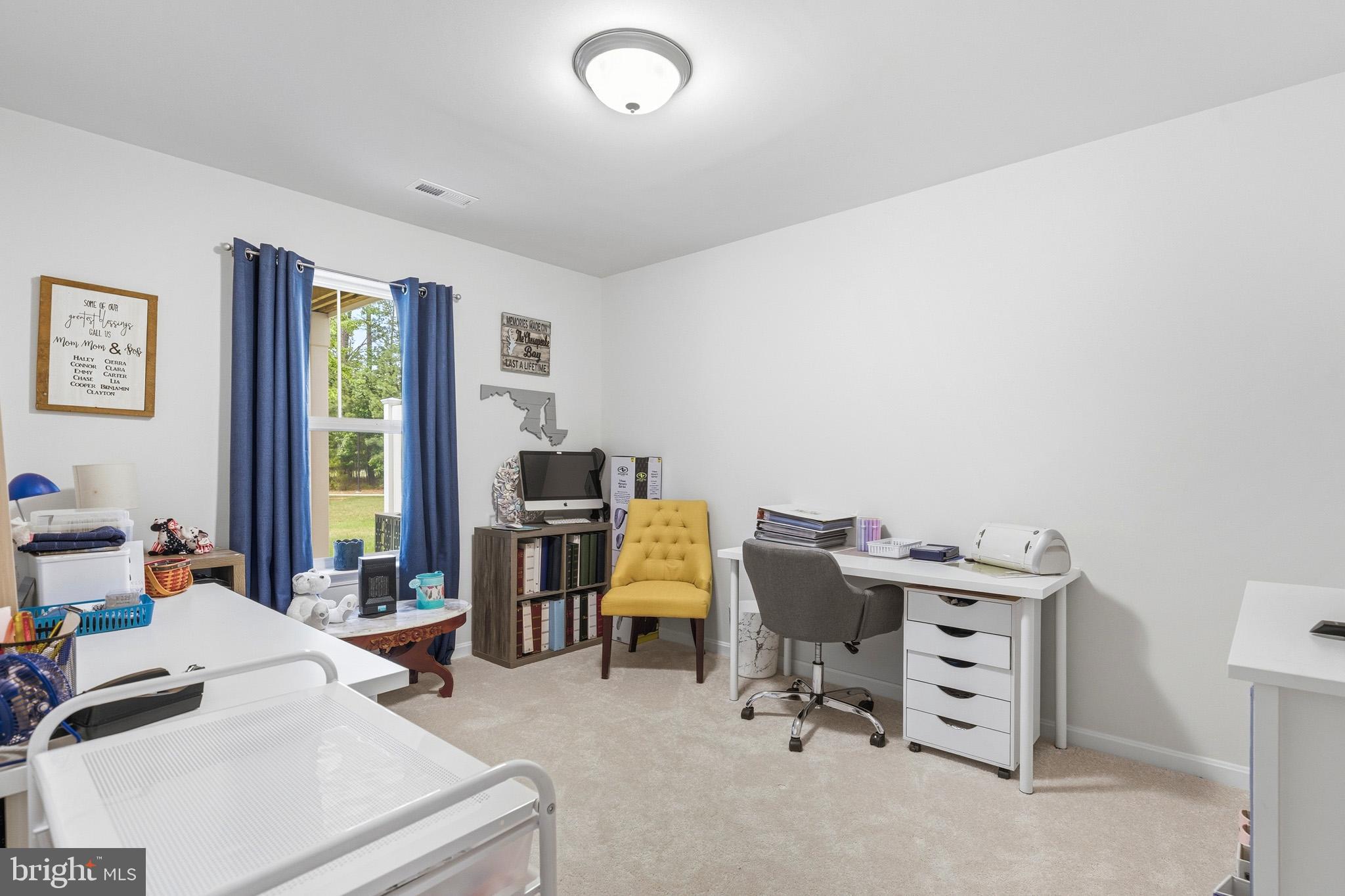 OYSTER BAY CONDOMINIUMS - Residential