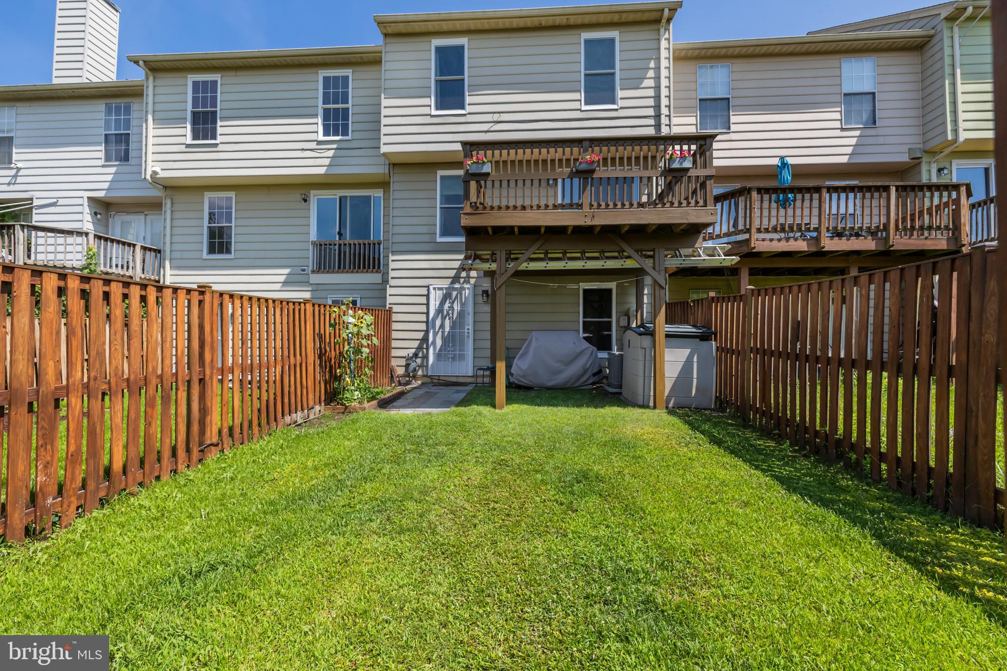 PRINCETON WOODS - Residential