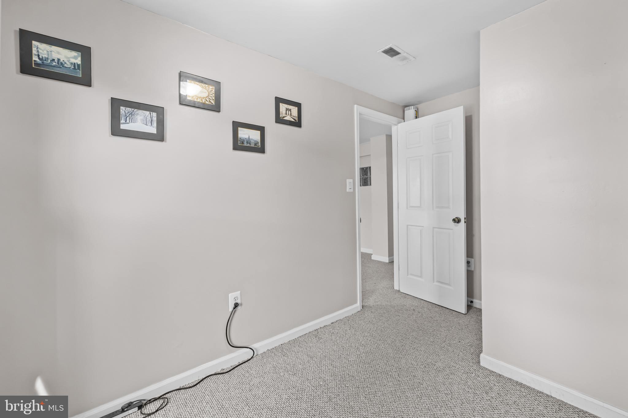 PRINCETON WOODS - Residential