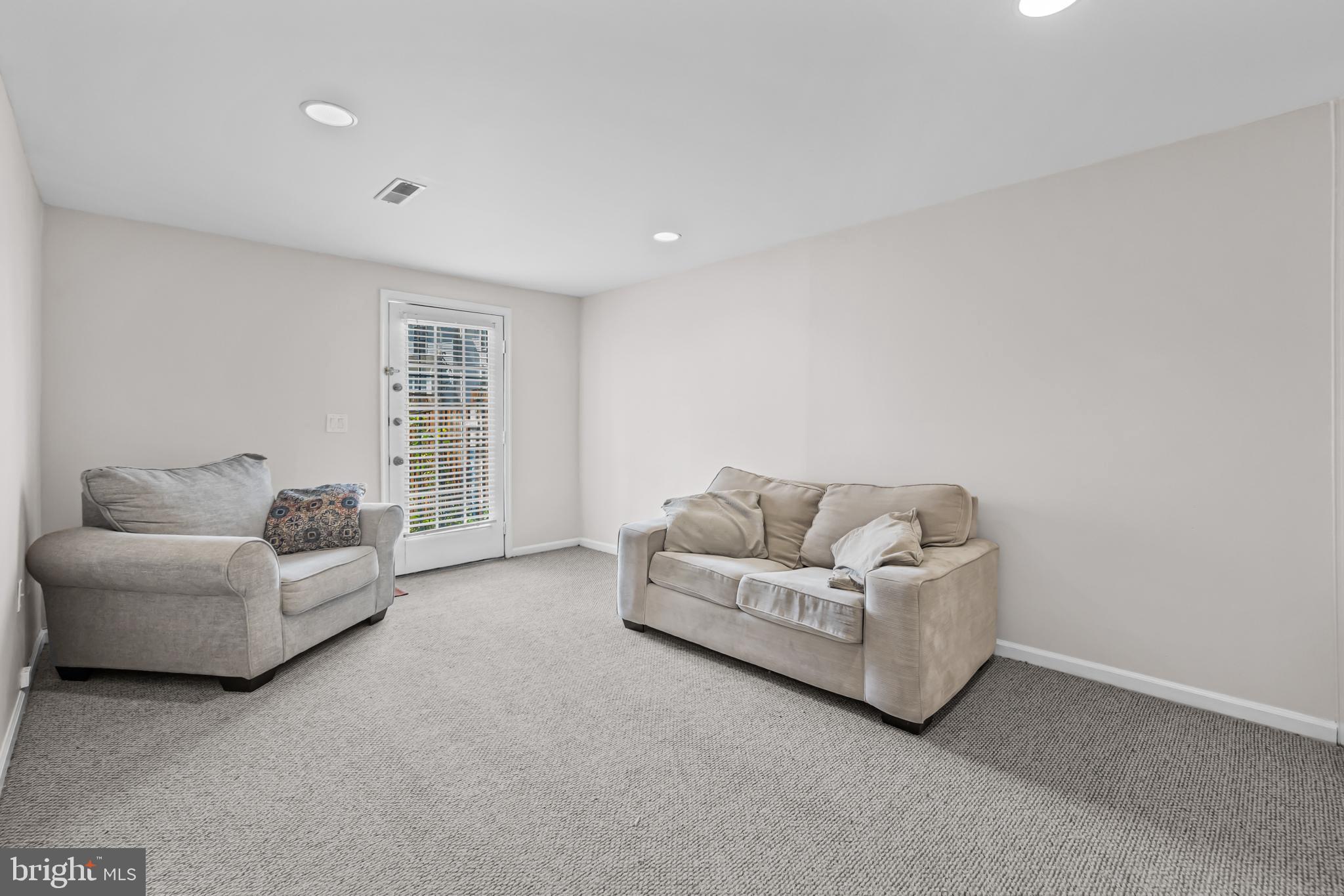 PRINCETON WOODS - Residential