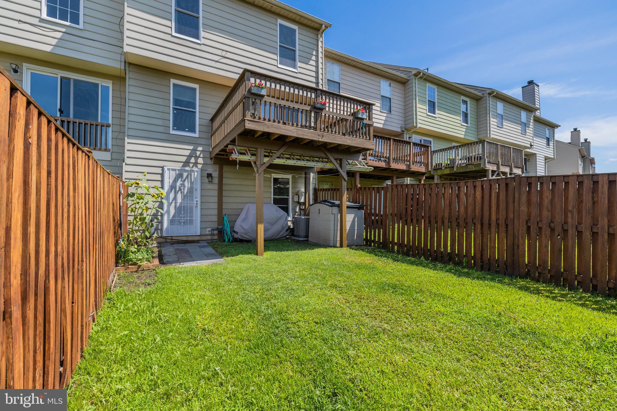 PRINCETON WOODS - Residential